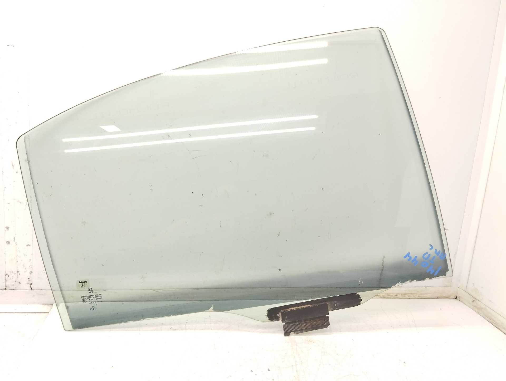 Recambio de luna trasera derecha para peugeot 607 (s2) básico referencia OEM IAM DOT57AS2M1502  