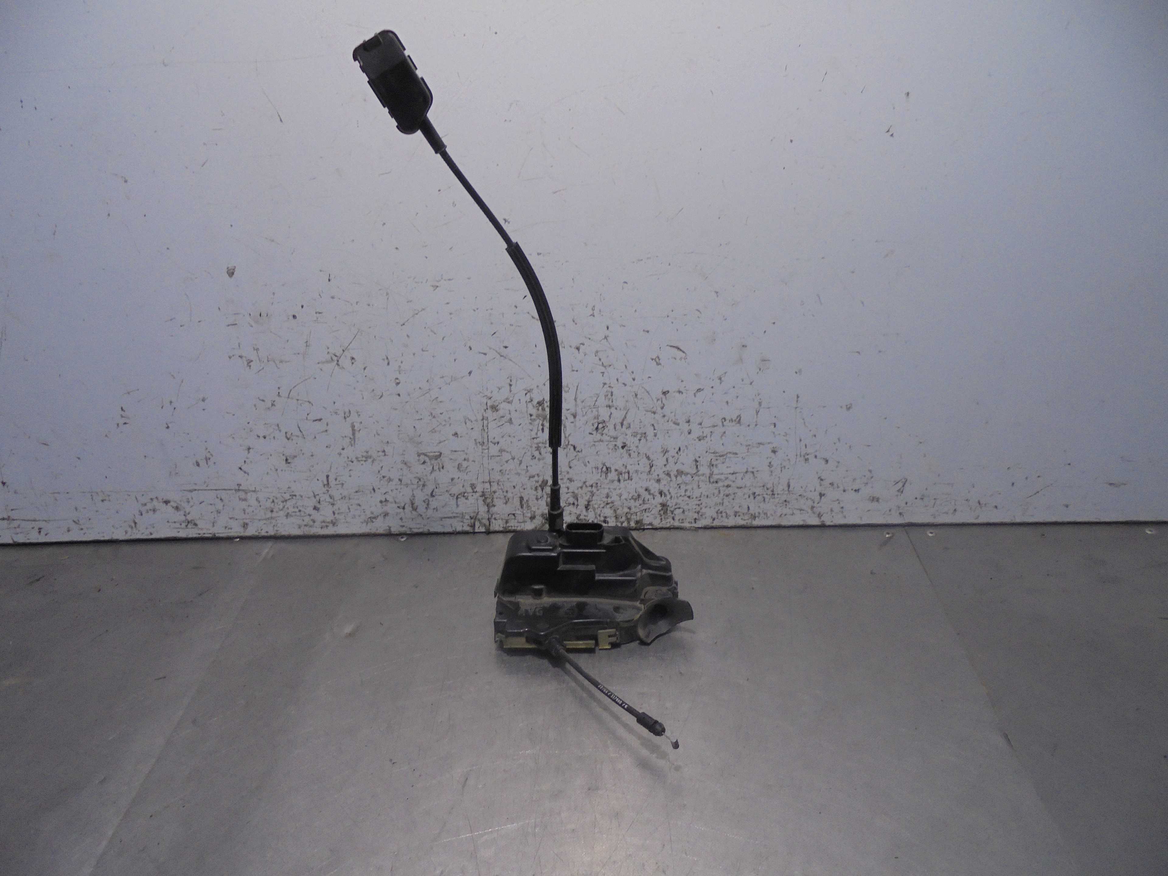 Recambio de cerradura puerta delantera izquierda para renault laguna ii (bg0) authentique referencia OEM IAM  ELECTRICA 5 PUERTA