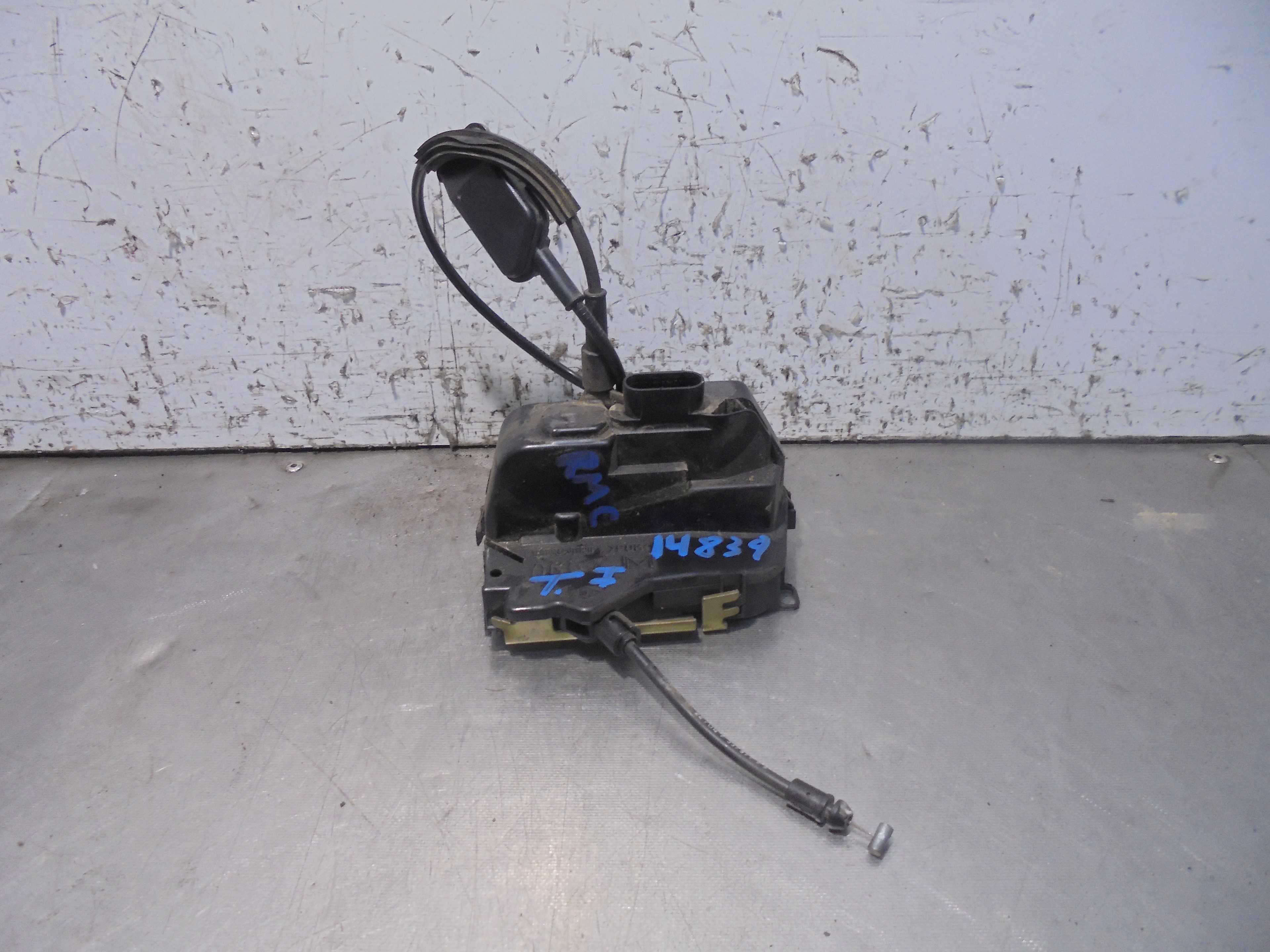 Recambio de cerradura puerta trasera izquierda para renault laguna ii (bg0) authentique referencia OEM IAM  ELECTRICA 5 PUERTAS 