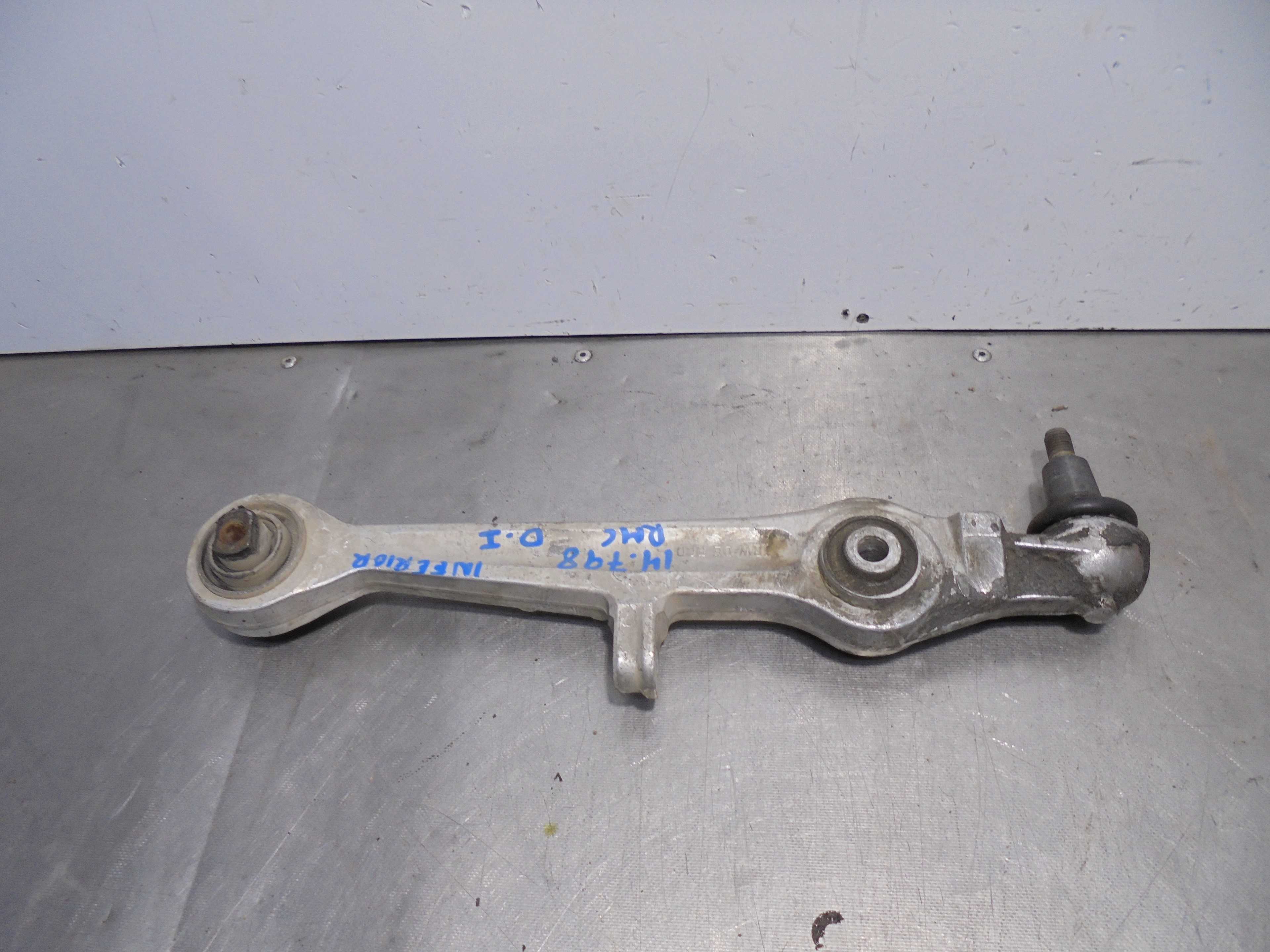 Recambio de brazo suspension inferior delantero izquierdo para audi a6 berlina (4b2) referencia OEM IAM 4D0407155P  