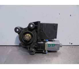 MOTOR ELEVALUNAS DELANTERO DERECHO 807300004R BROSE BOSCH 