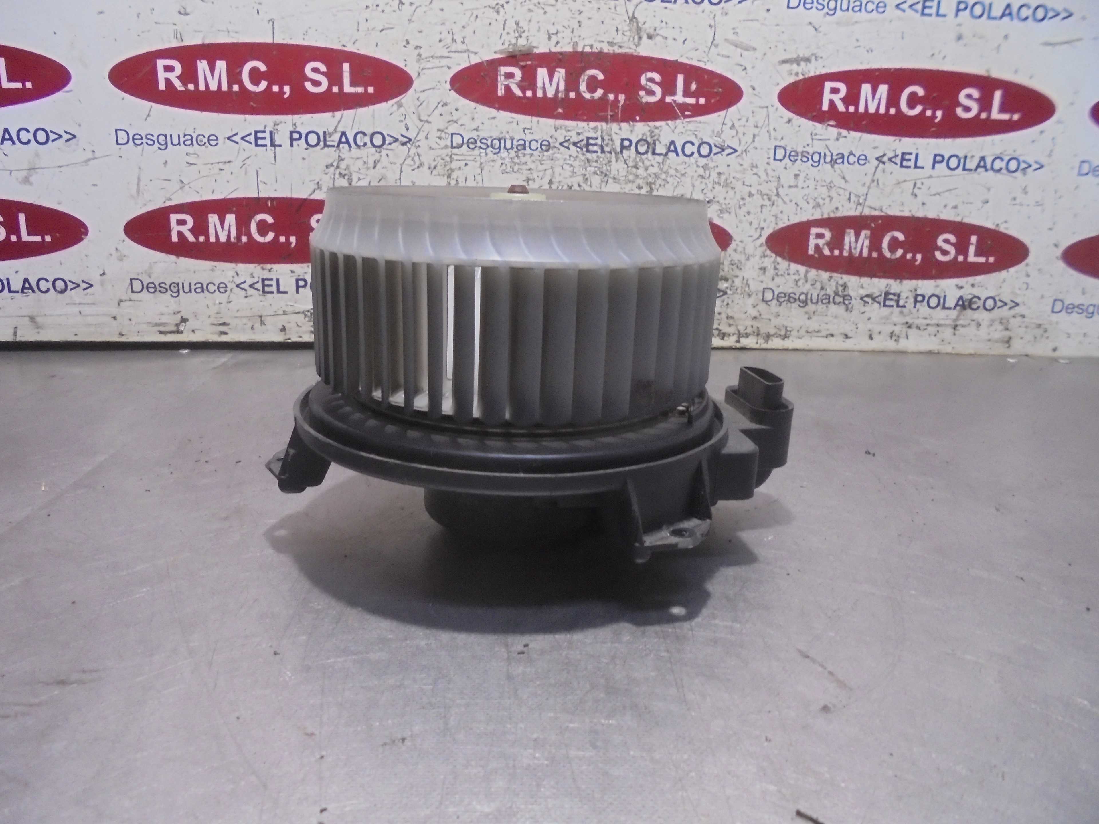 Recambio de motor calefaccion para toyota avensis cross sport (t27) active referencia OEM IAM 277008103  