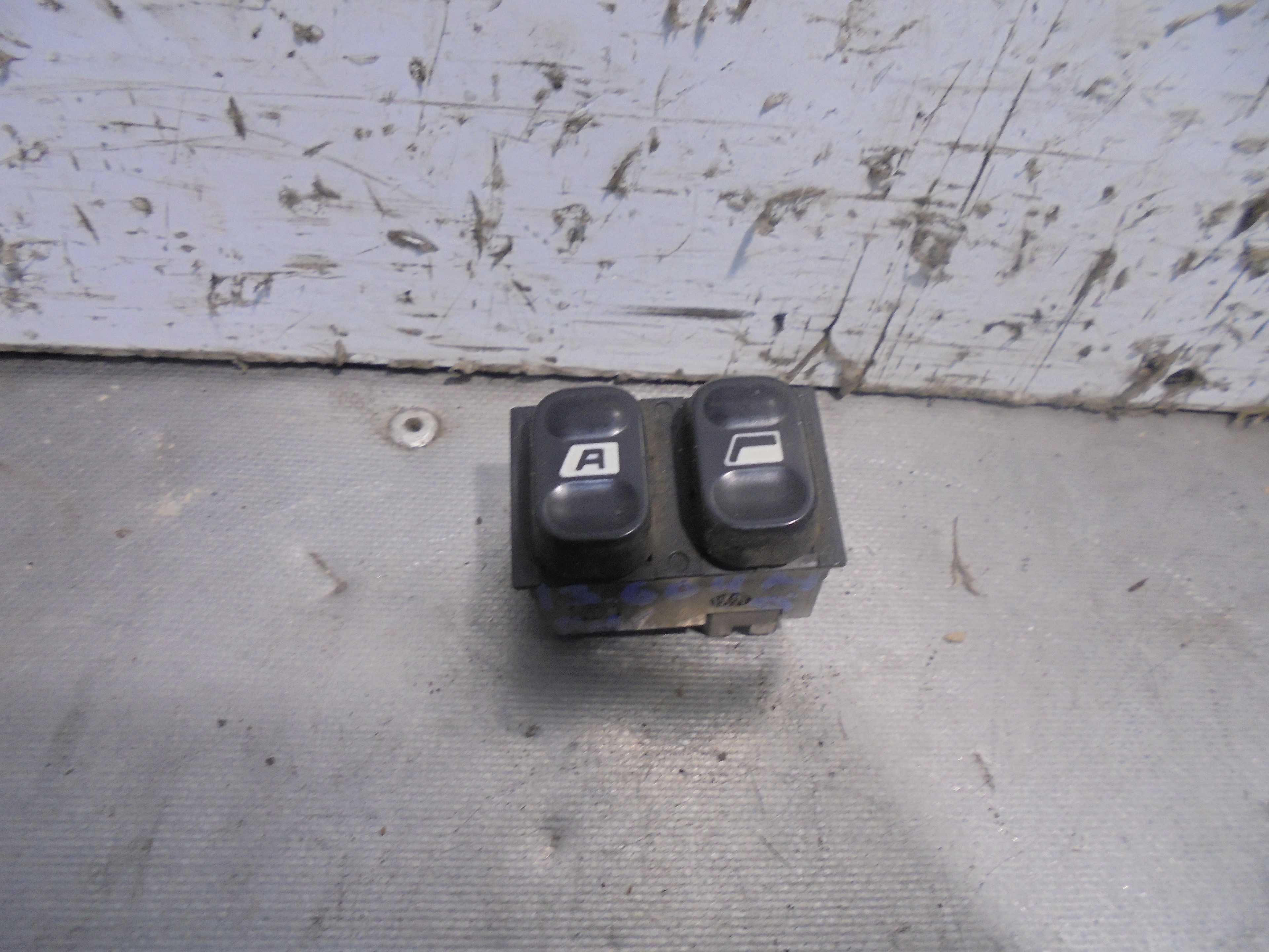 Recambio de mando elevalunas delantero izquierdo para peugeot 406 berlina (s1/s2) sr referencia OEM IAM   