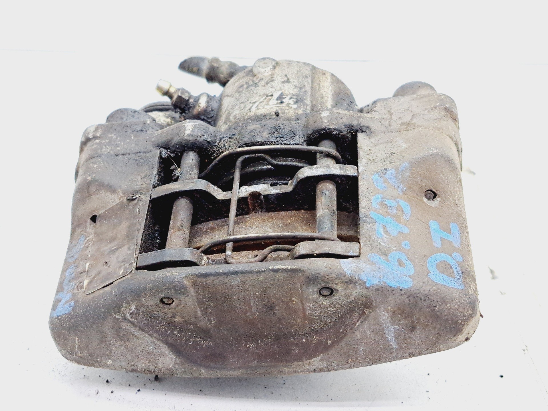 Recambio de pinza de freno delantera izquierda para opel corsa c club referencia OEM IAM   