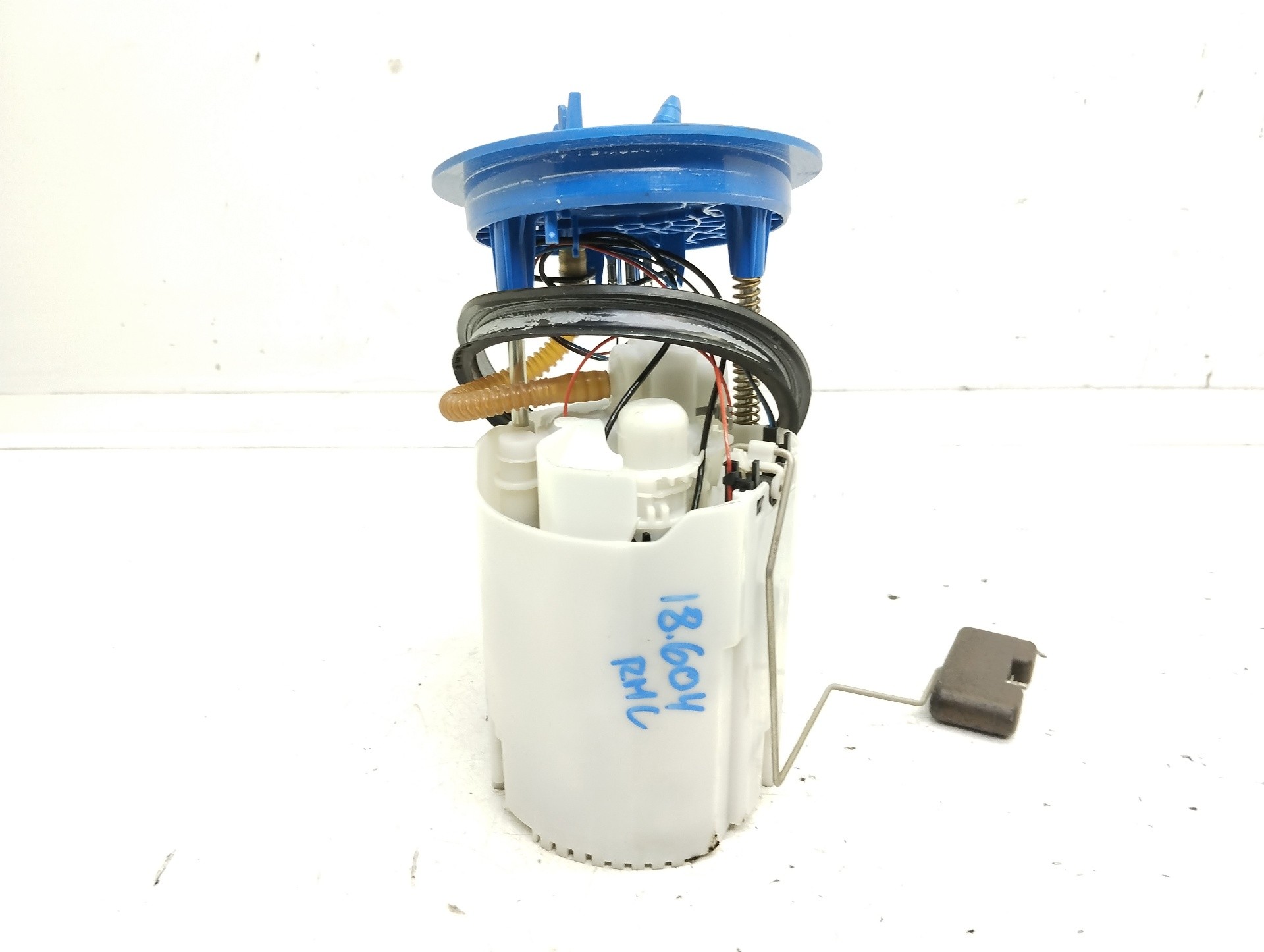 Recambio de aforador para volkswagen t-roc 1.5 16v tsi act referencia OEM IAM 5WA919051A 058020001V BOSCH