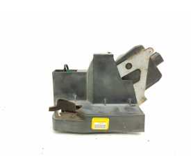 CERRADURA PUERTA TRASERA DERECHA 81420FD100 