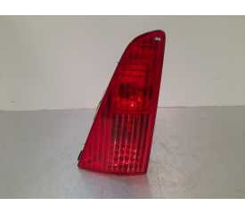 Recambio de piloto porton trasero izquierdo para peugeot 607 (s2) básico referencia OEM IAM   