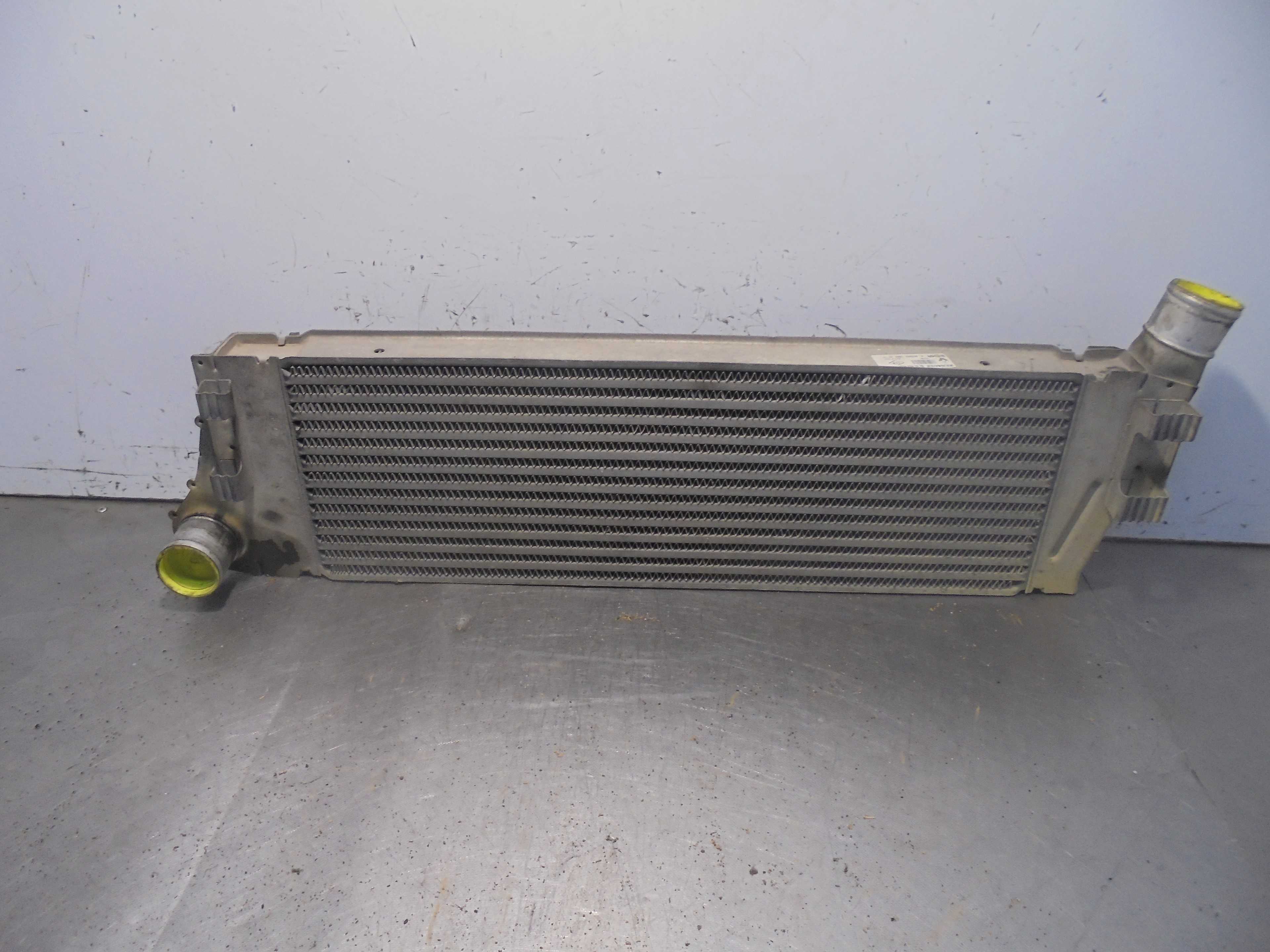 Recambio de intercooler para renault scenic ii authentique referencia OEM IAM 8200468425 BEHR 