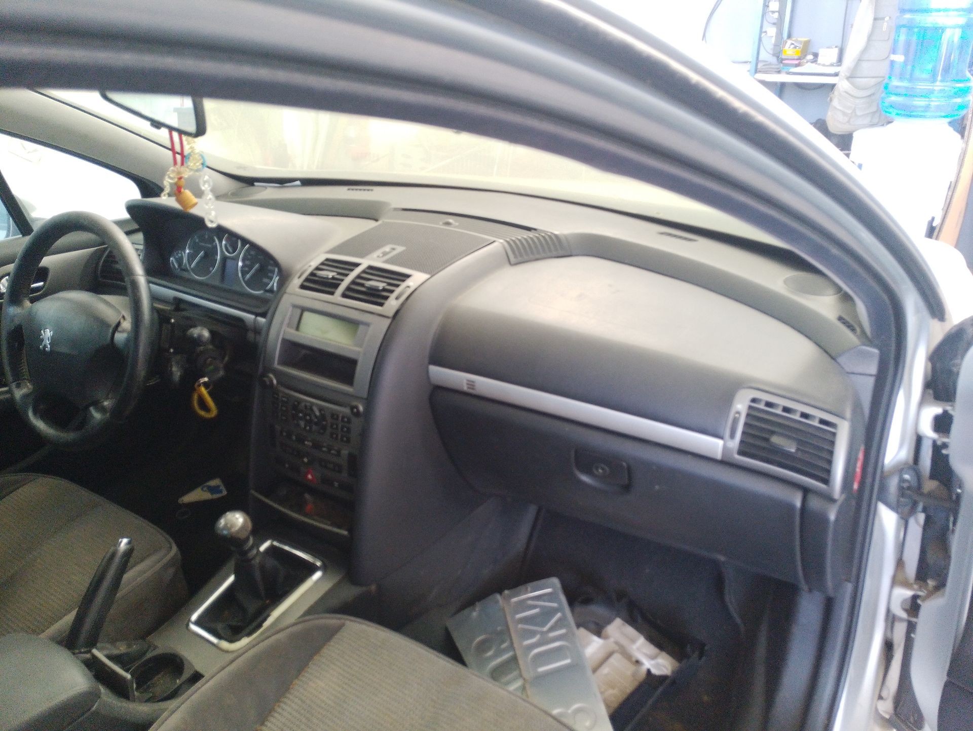 Recambio de salpicadero para peugeot 407 (6d_) 2.0 hdi 135 (6drhrh, 6drhre, 6drhrg, 6drhrj) referencia OEM IAM 8211HW  
