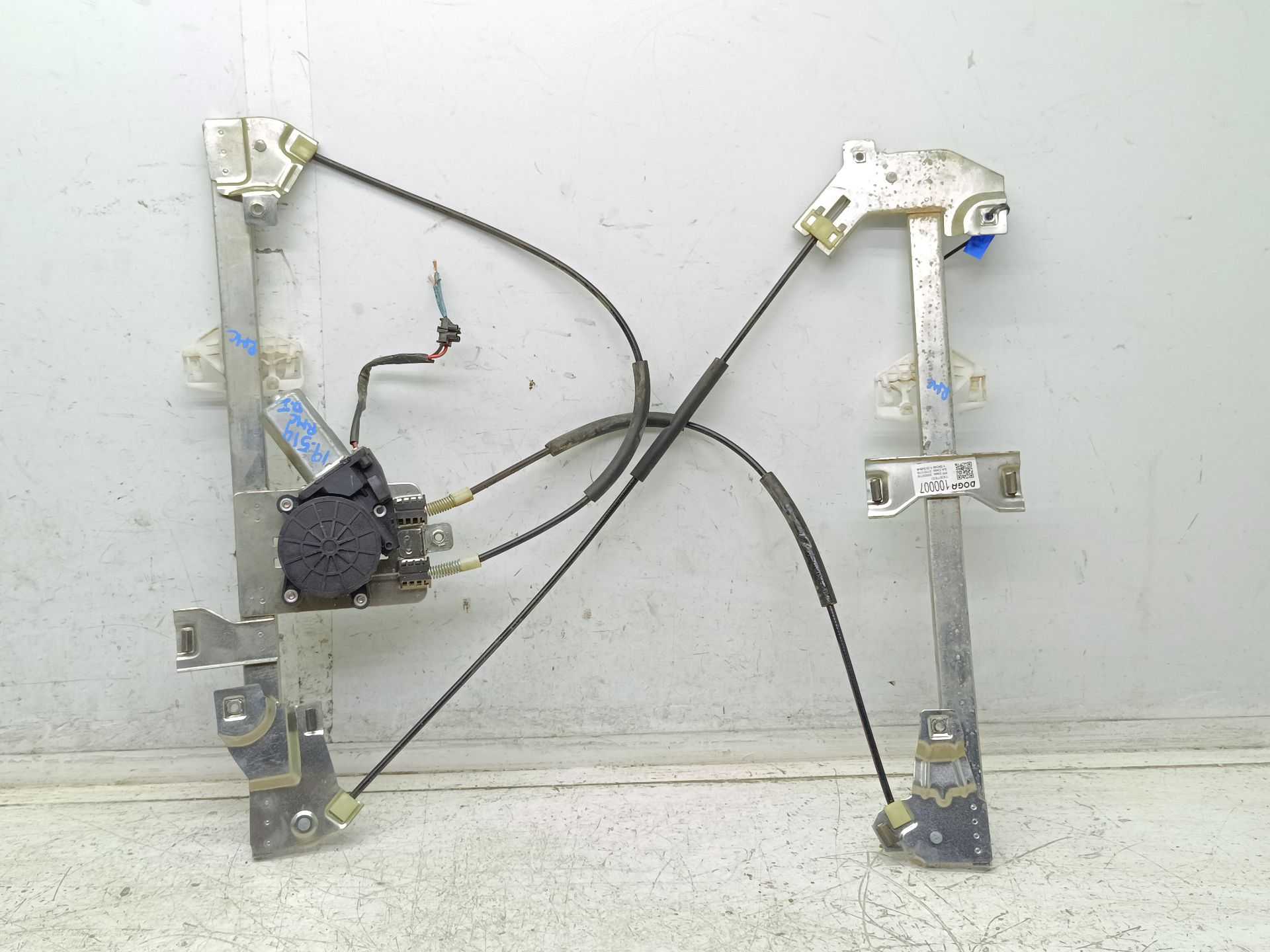 Recambio de elevalunas delantero izquierdo para peugeot partner (s1) break referencia OEM IAM 190810384  