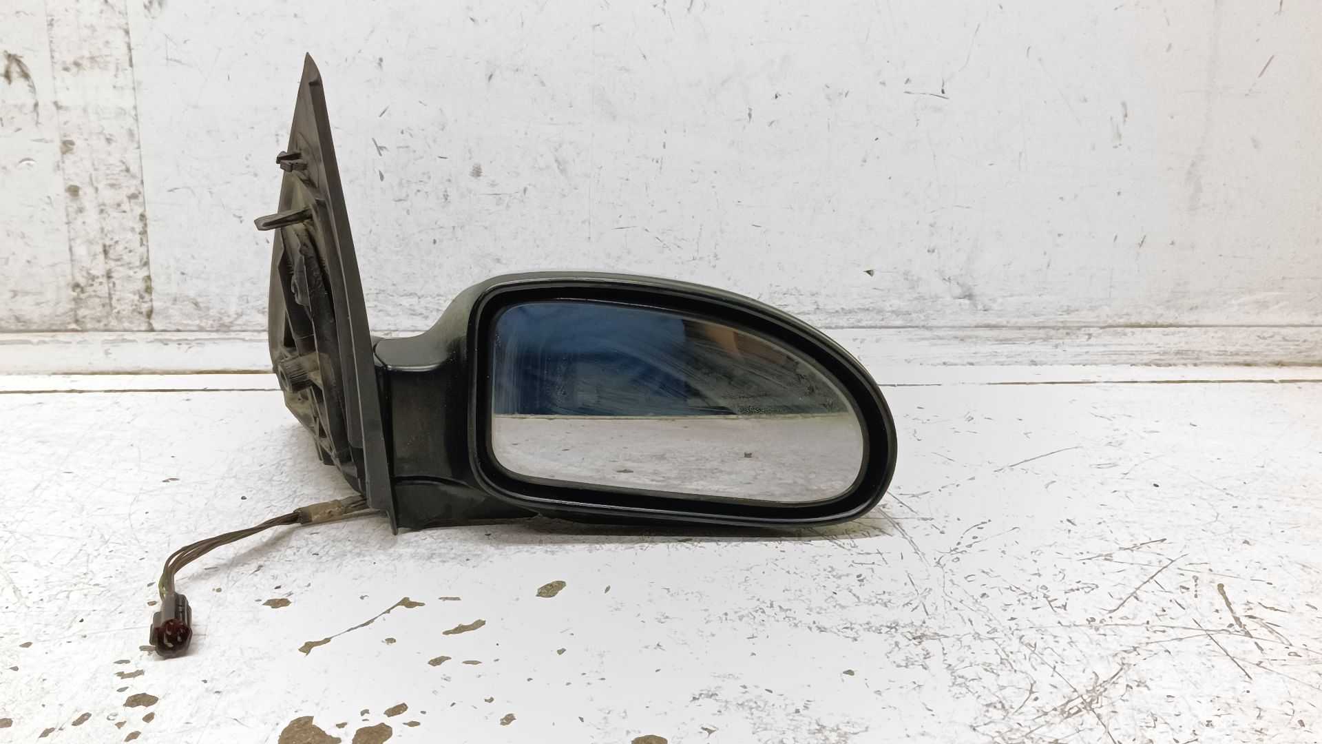 Recambio de retrovisor derecho para ford focus i (daw, dbw) 1.8 tdci referencia OEM IAM E11015475  