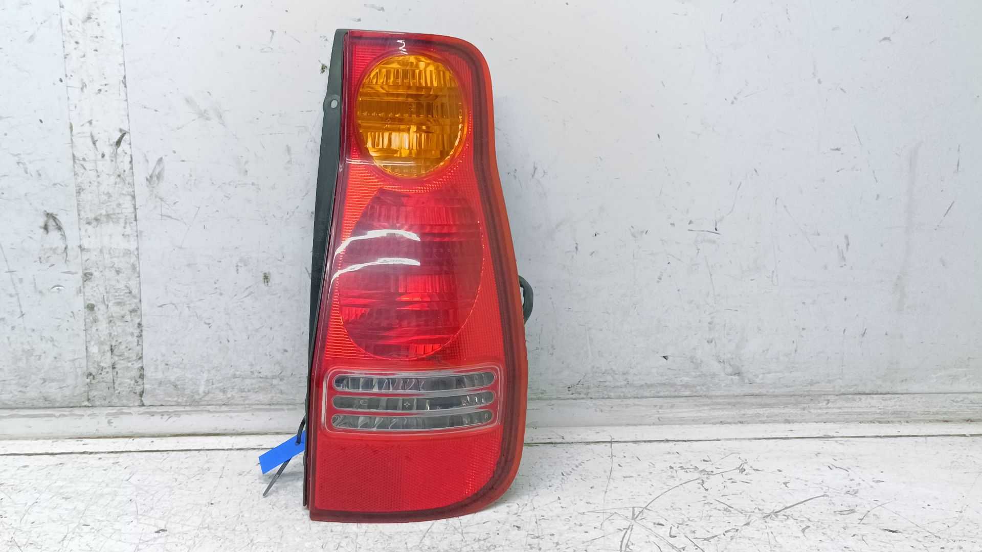 Recambio de piloto trasero derecho para hyundai matrix (fc) 1.8 gls referencia OEM IAM   