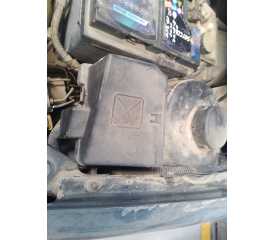 CAJA RELES / FUSIBLES 
