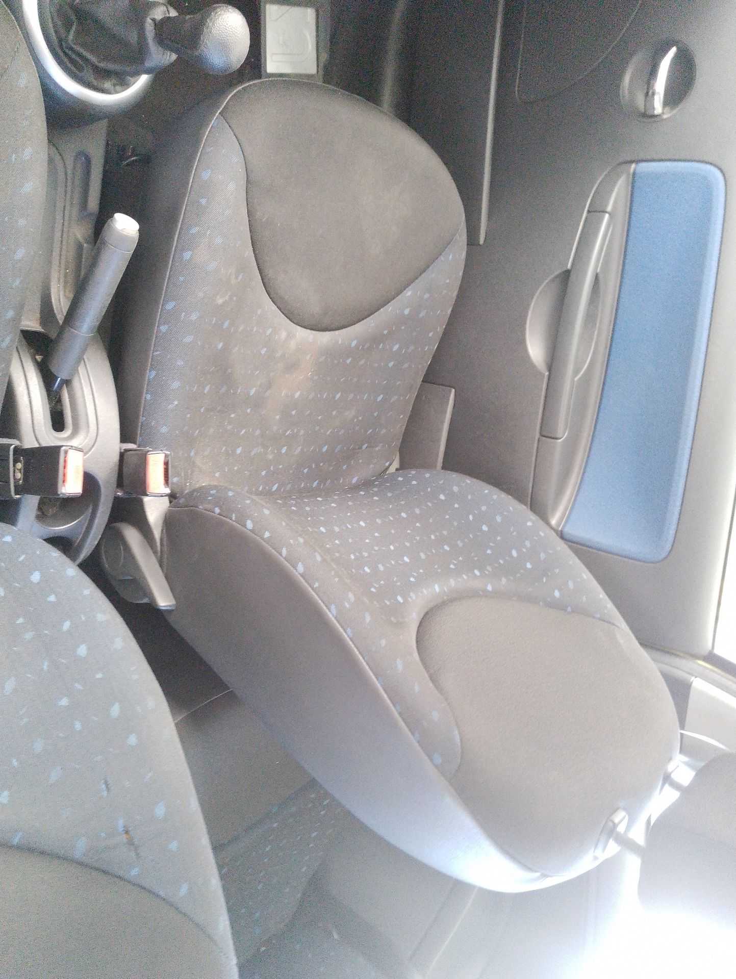 Recambio de asiento delantero derecho para citroën c2 (jm_) 1.1 referencia OEM IAM   