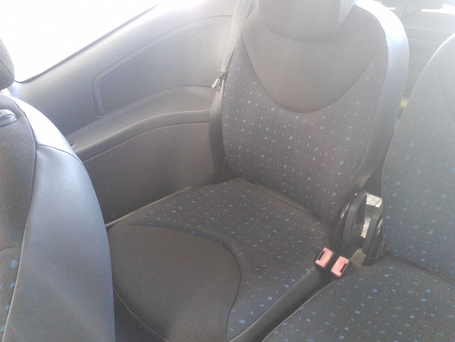 Recambio de asientos trasero derecho para citroën c2 (jm_) 1.1 referencia OEM IAM   