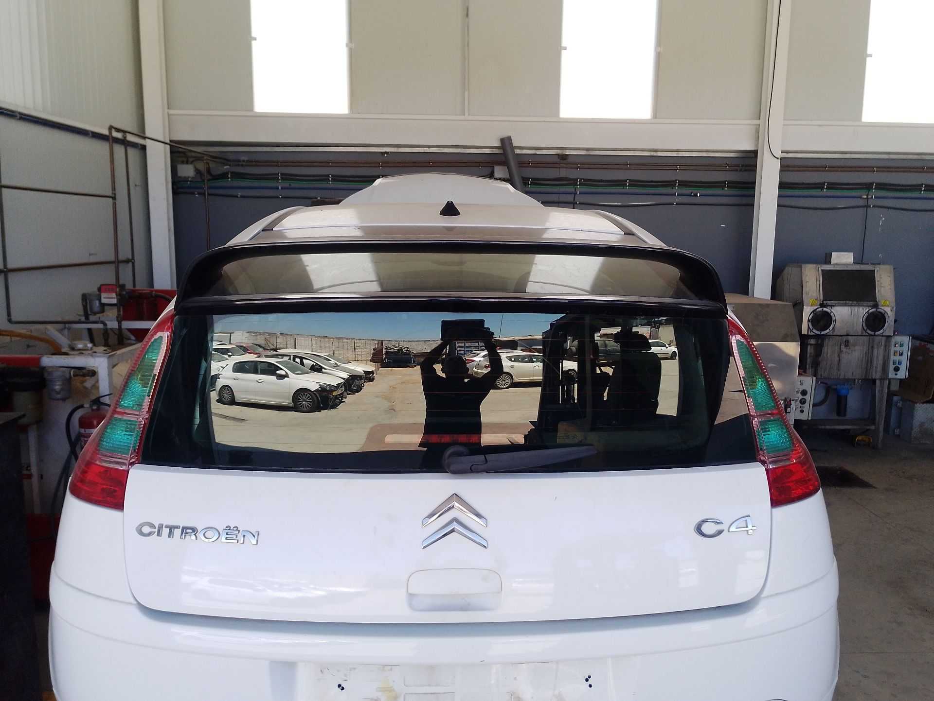 Recambio de porton trasero para citroën c4 coupé (la_) 1.6 16v referencia OEM IAM 8701V0  