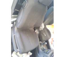 ASIENTO DELANTERO DERECHO 