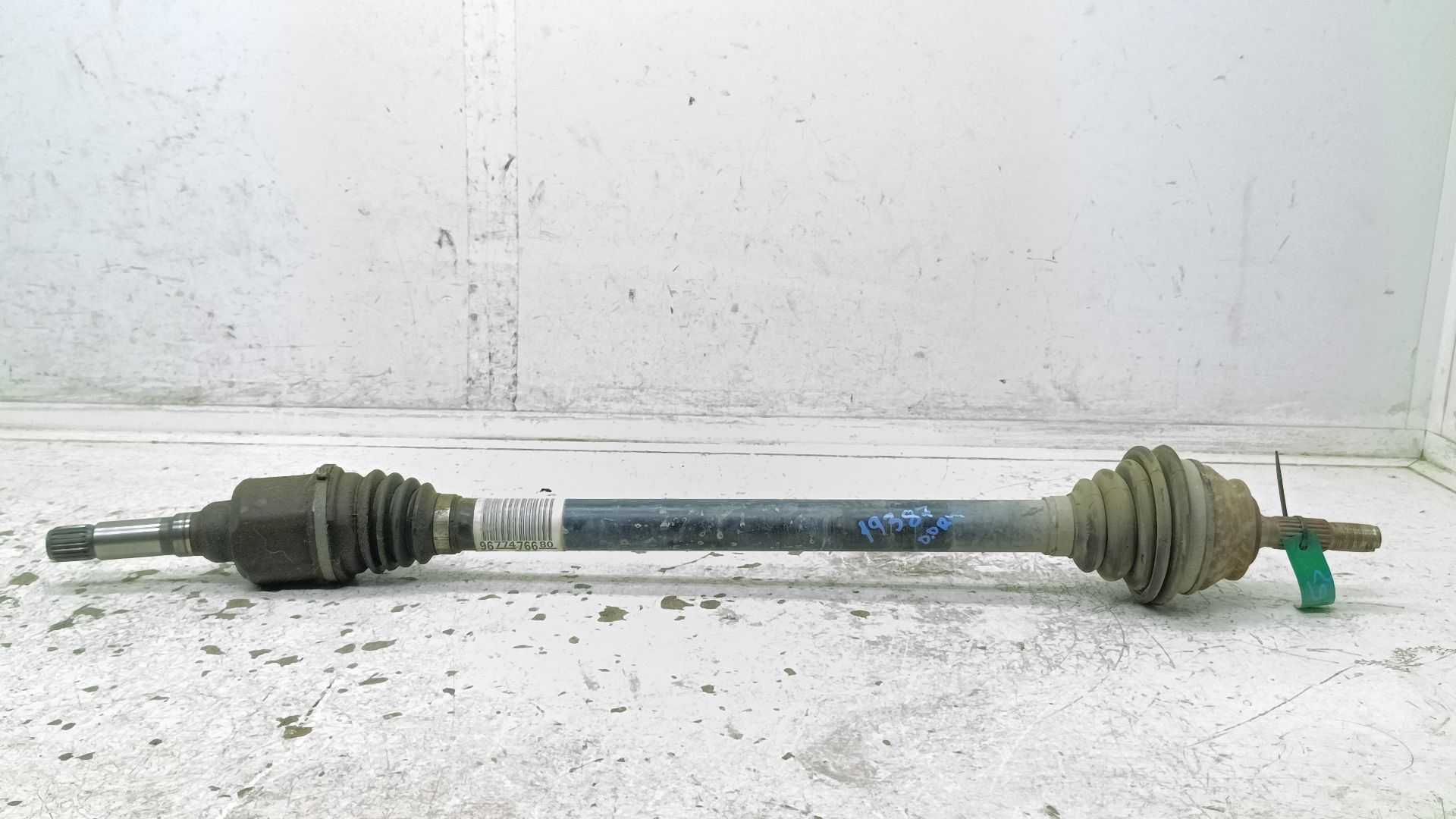Recambio de transmision delantera derecha para citroën c4 cactus feel referencia OEM IAM 9677476680  