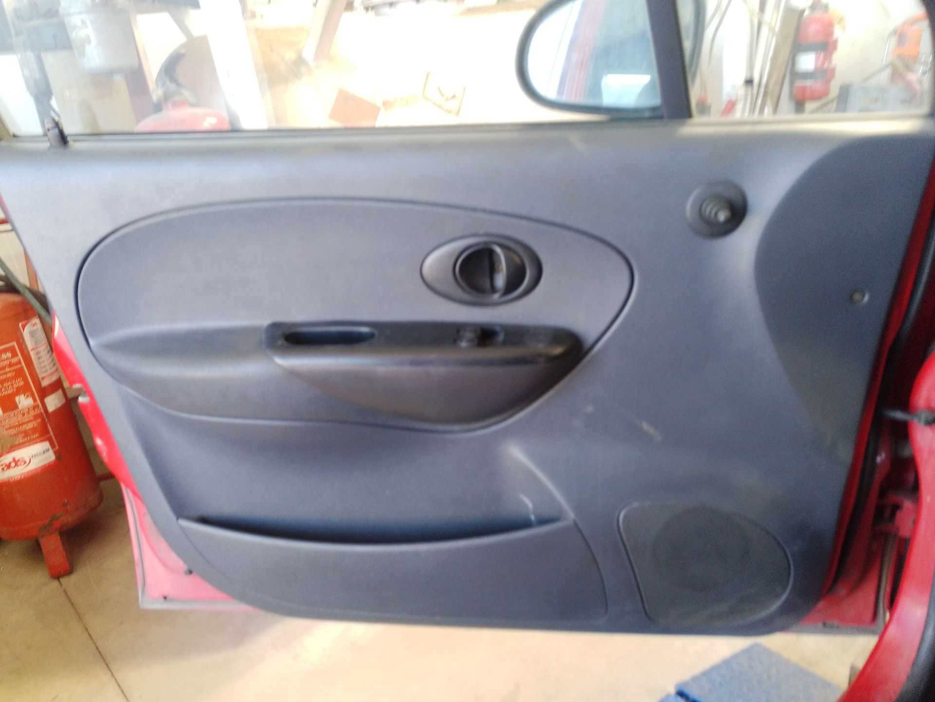 Recambio de guarnecido puerta delantera izquierda para chevrolet spark (m150) 0.8 referencia OEM IAM   