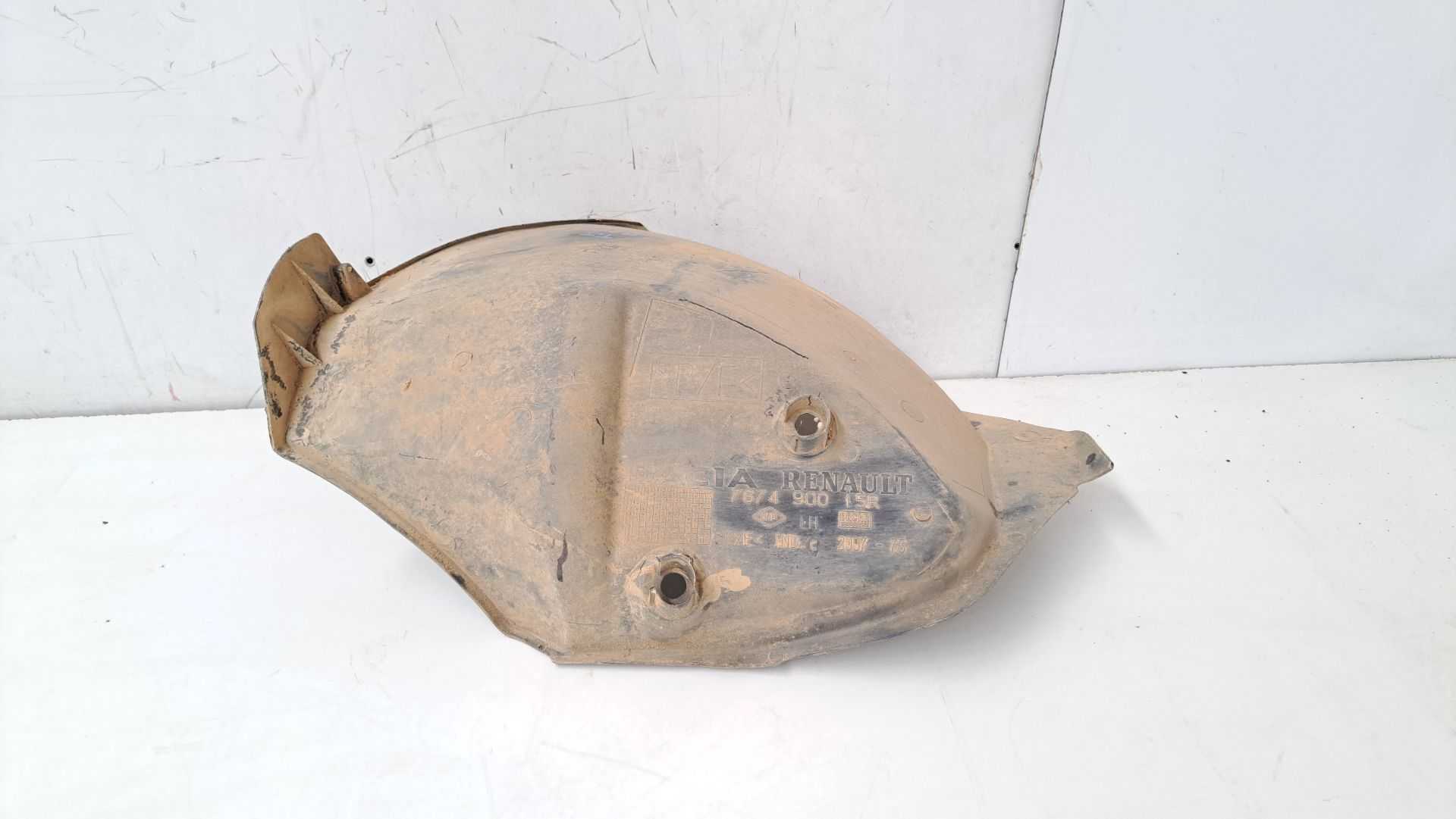 Recambio de paso rueda trasero izquierdo para dacia duster ambiance 4x2 referencia OEM IAM 767490015r  