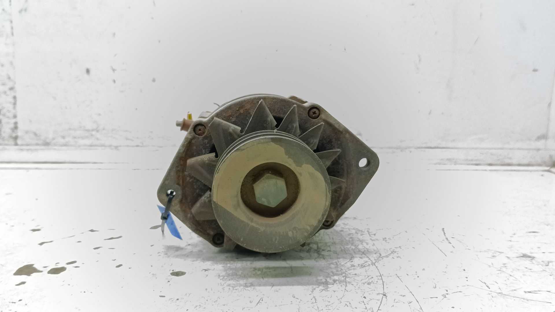 Recambio de alternador para nissan vanette cargo (hc23) familiar (5 asientos) referencia OEM IAM   