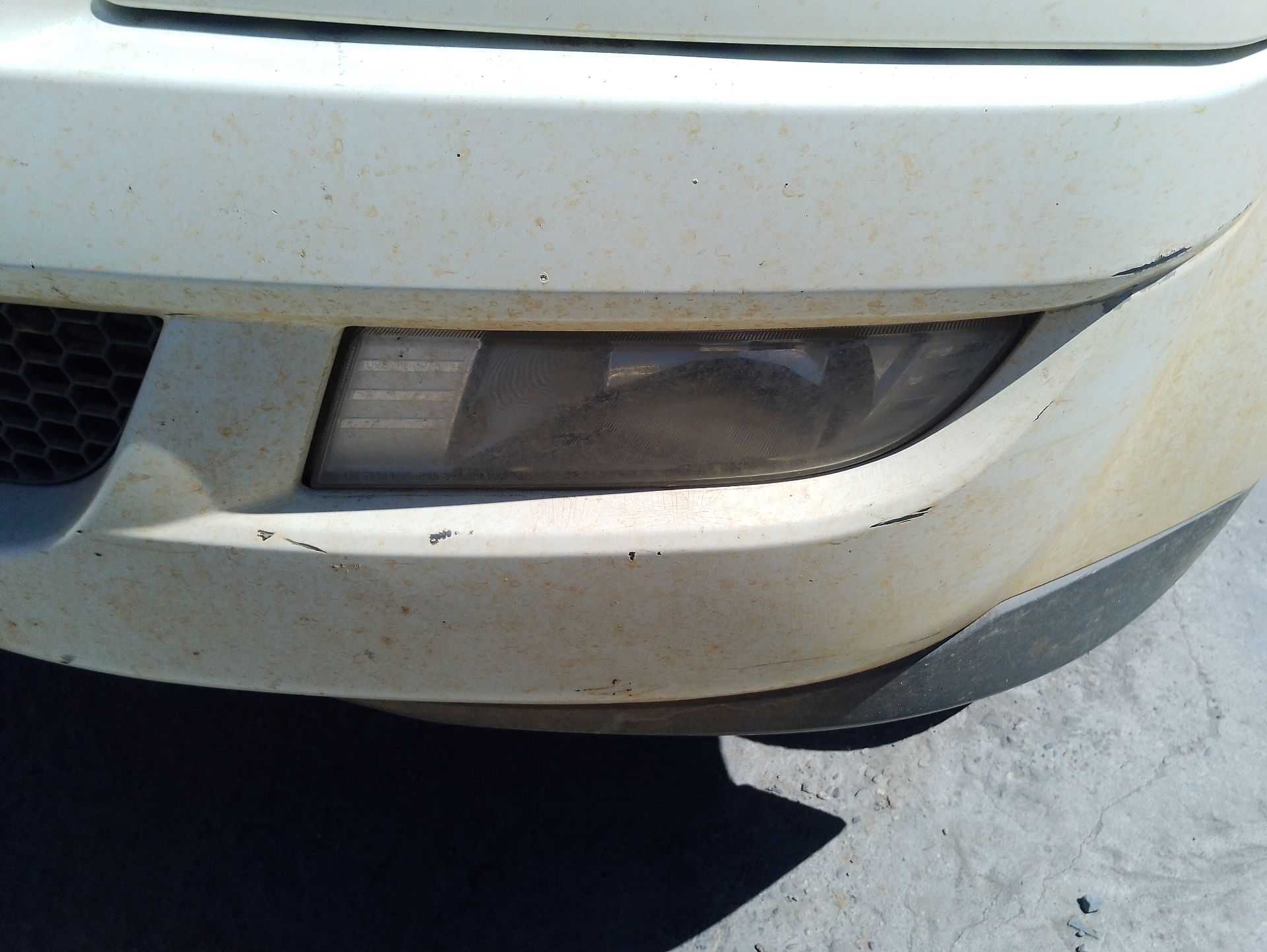 Recambio de faro antiniebla izquierdo para ssangyong kyron 2.0 xdi referencia OEM IAM 8320109001  