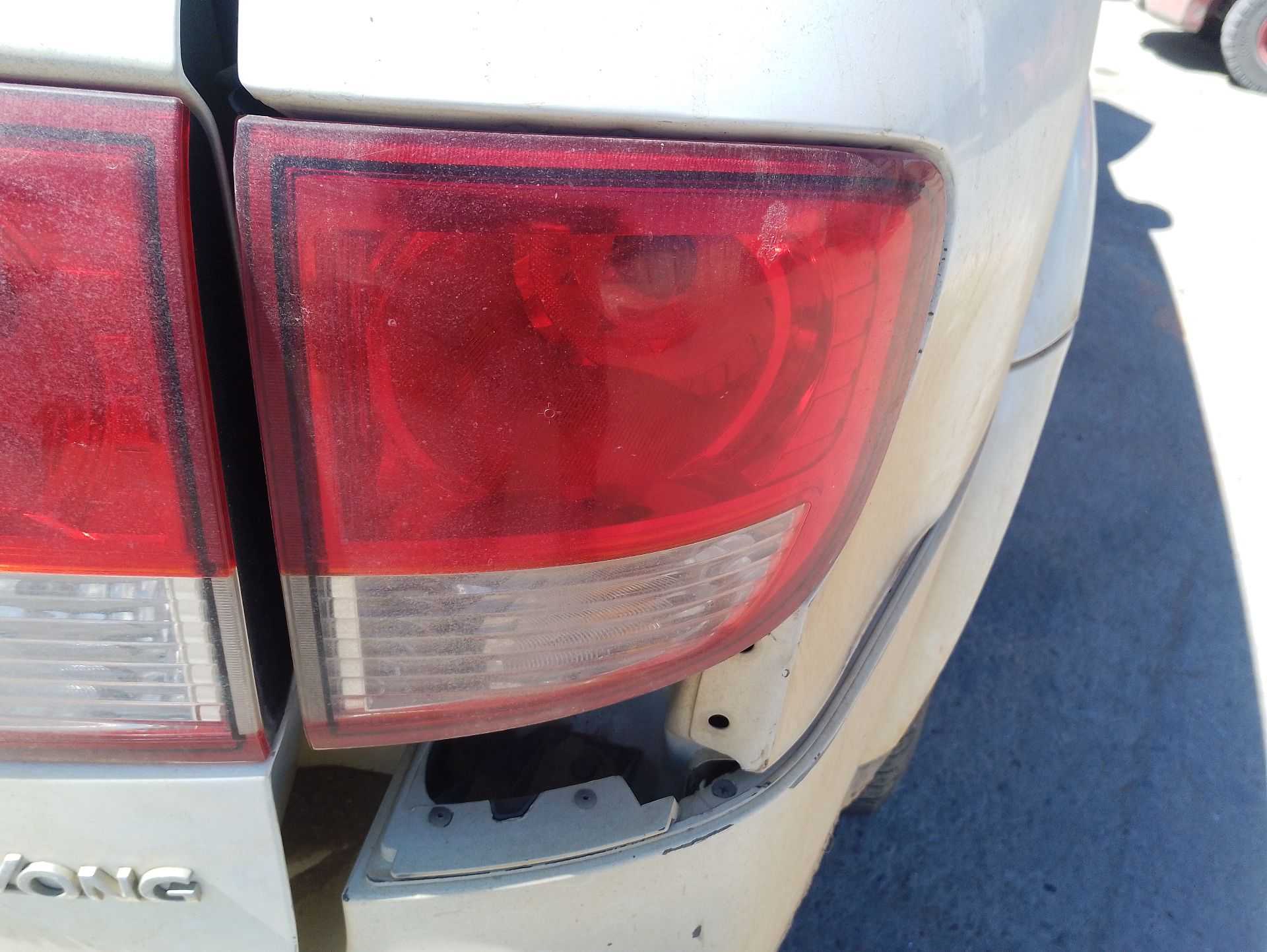 Recambio de piloto trasero derecho para ssangyong kyron 2.0 xdi referencia OEM IAM 8360209002  