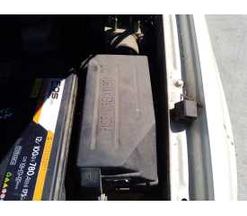 CAJA RELES / FUSIBLES 