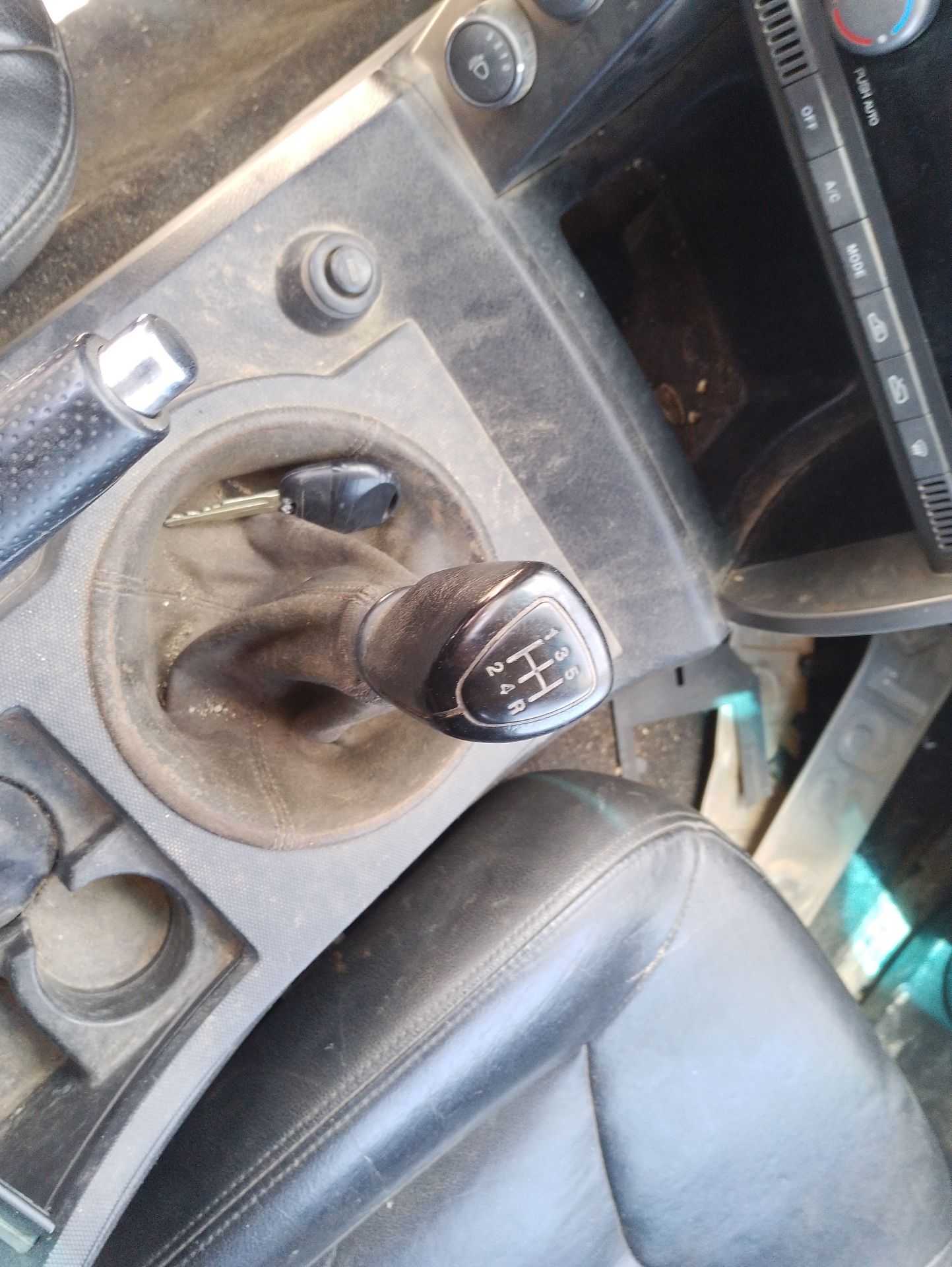 Recambio de palanca cambio para ssangyong kyron 2.0 xdi referencia OEM IAM   