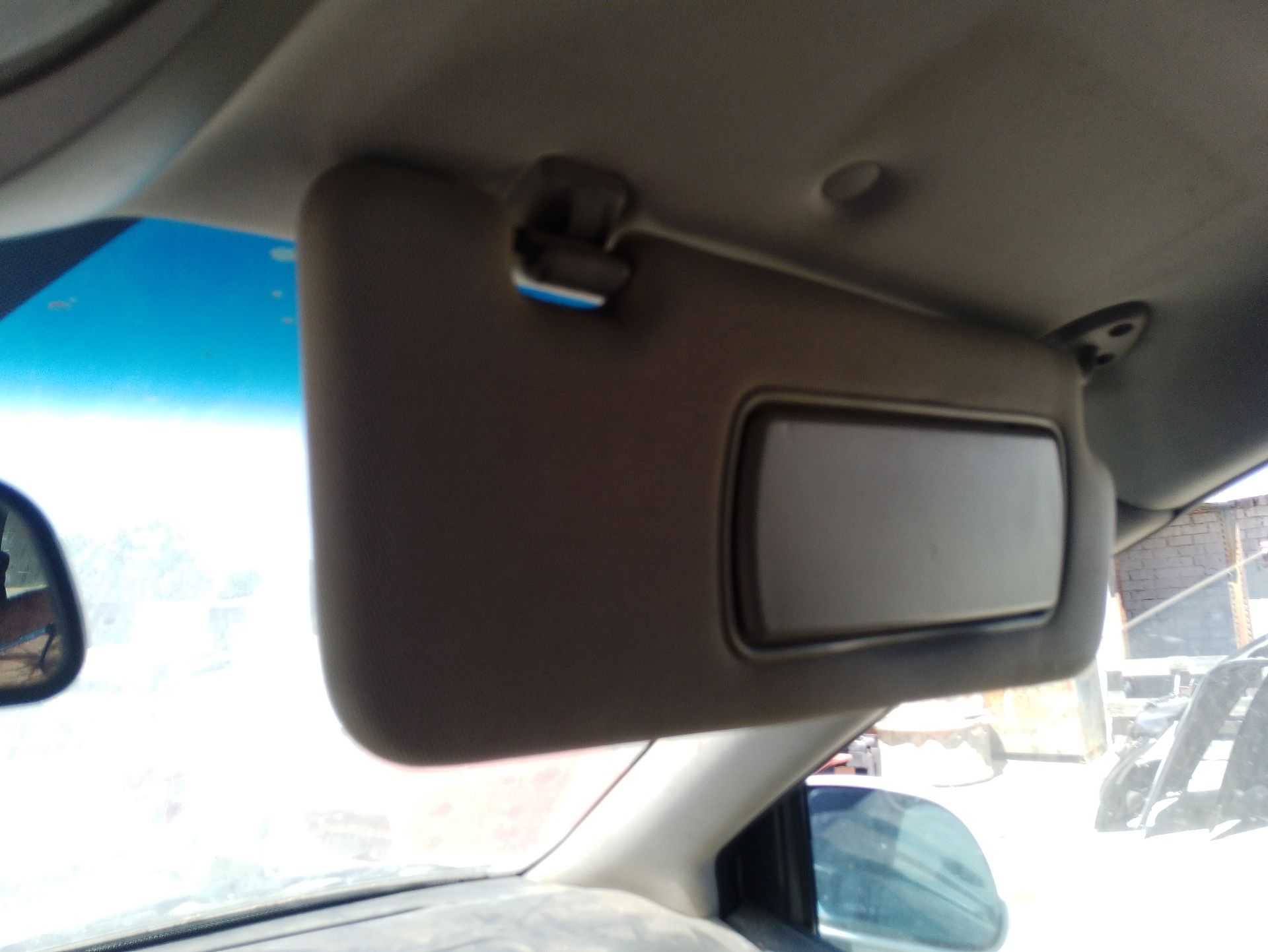 Recambio de parasol derecho para ssangyong kyron 2.0 xdi referencia OEM IAM   