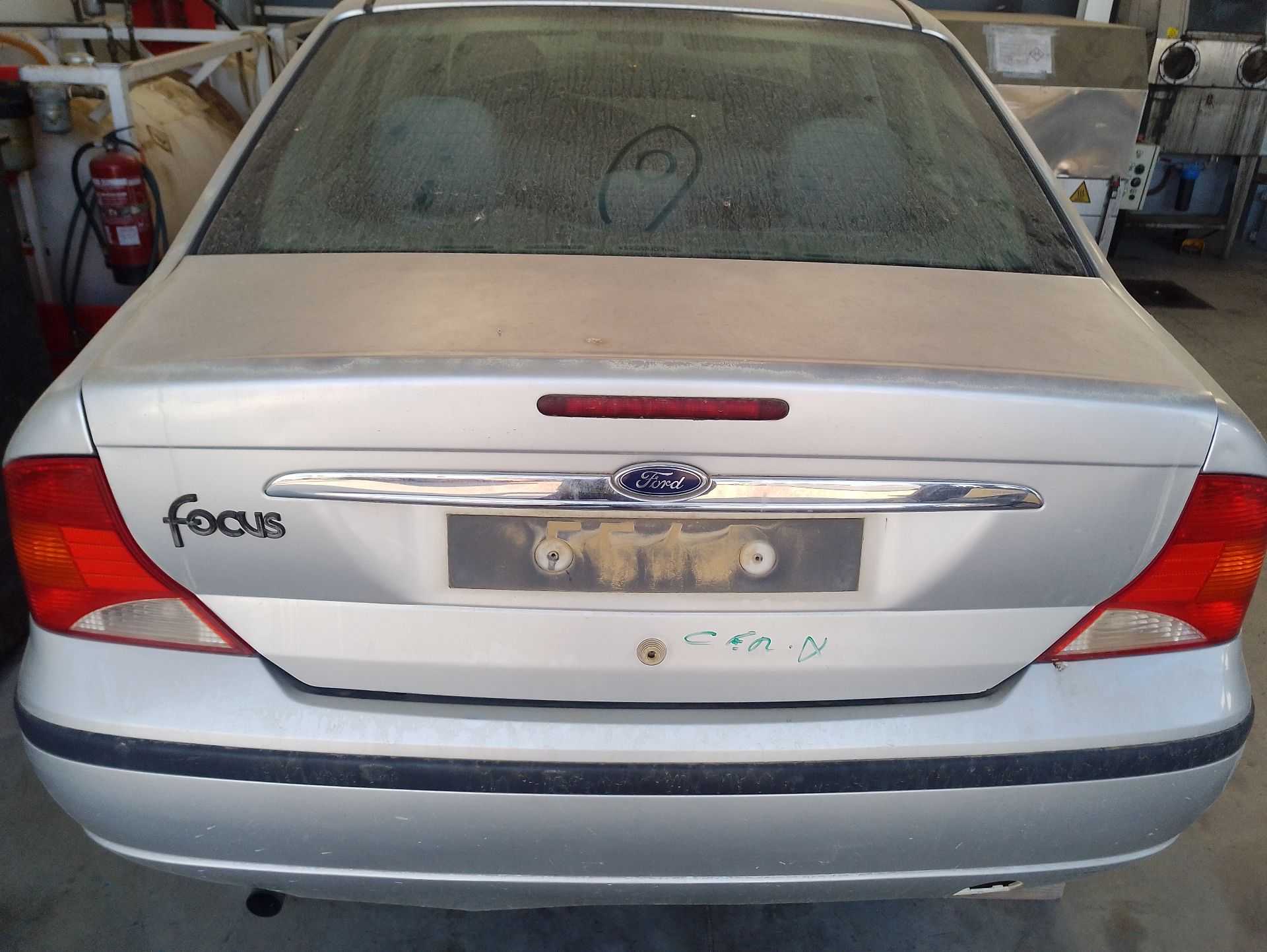 Recambio de tapa maletero para ford focus i sedán (dfw) 1.6 16v referencia OEM IAM   