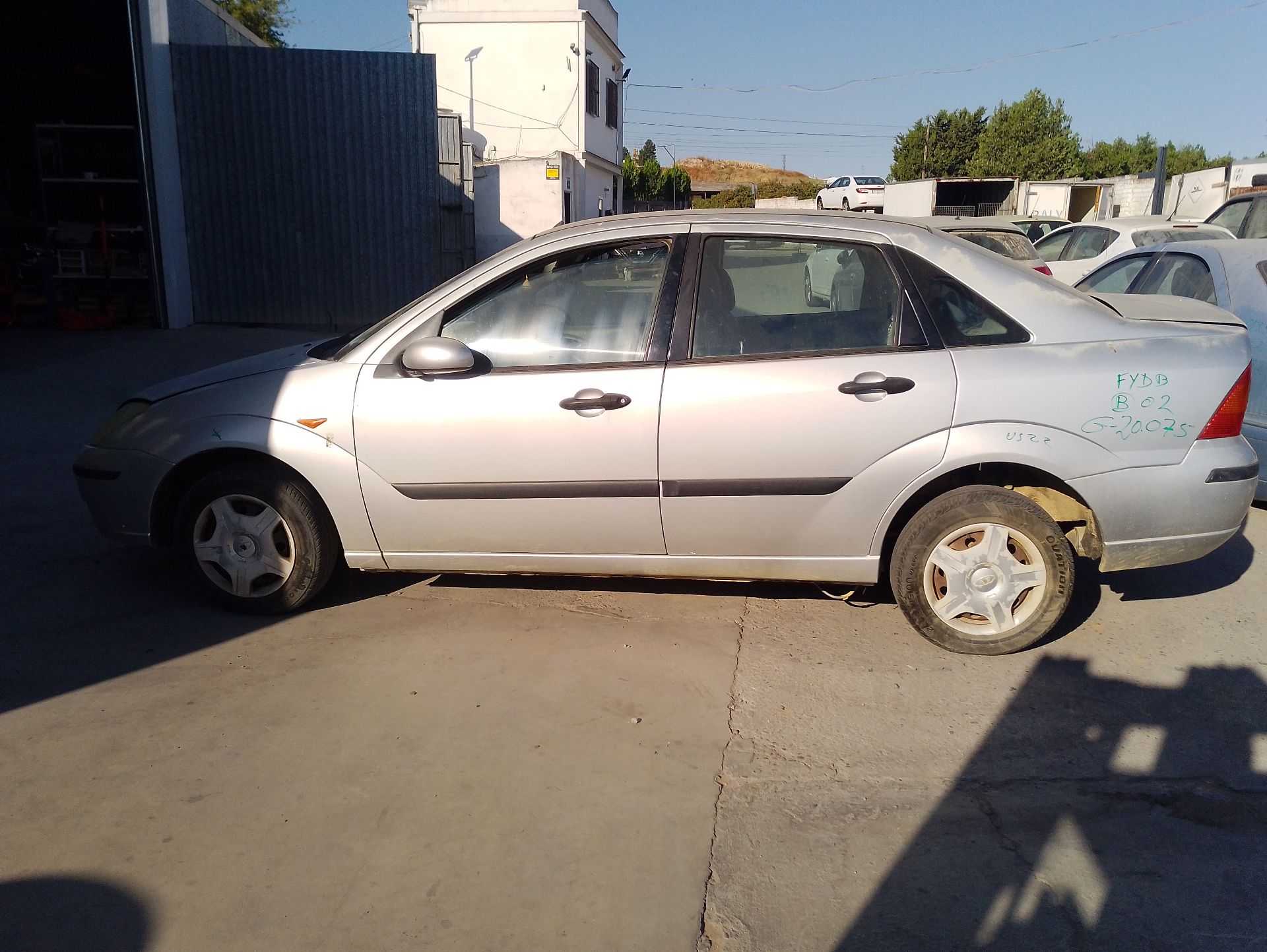 ford focus i sedán (dfw) del año 2002