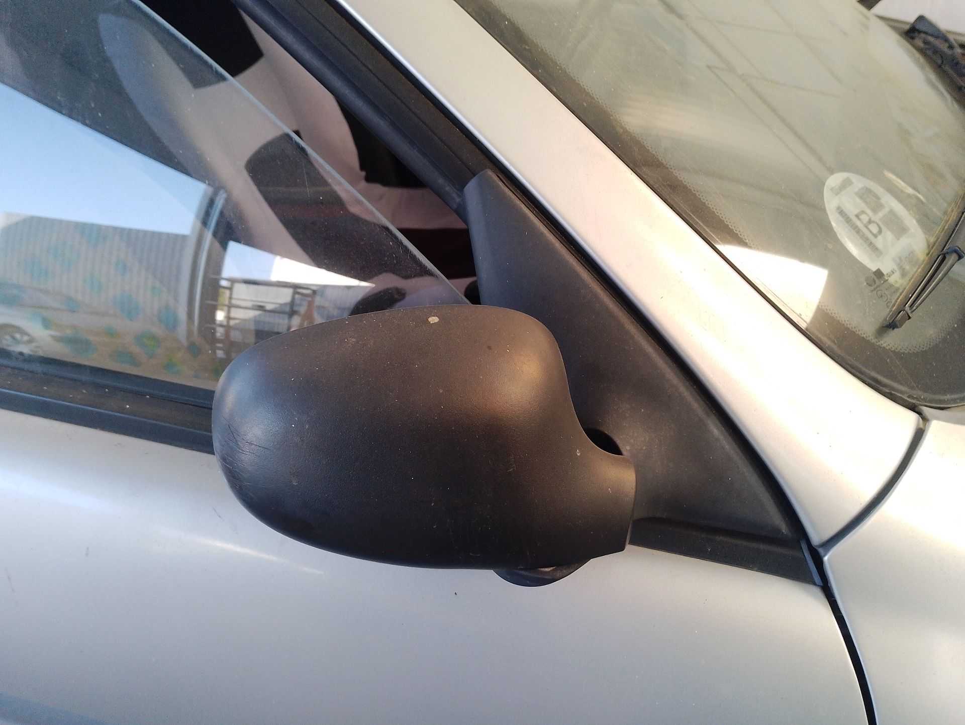 Recambio de retrovisor derecho para daewoo lanos (klat) 1.3 referencia OEM IAM 96227724  