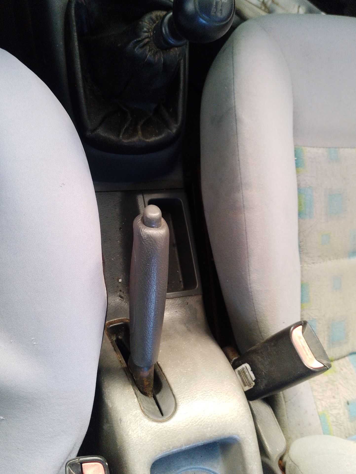 Recambio de palanca freno para daewoo lanos (klat) 1.3 referencia OEM IAM   