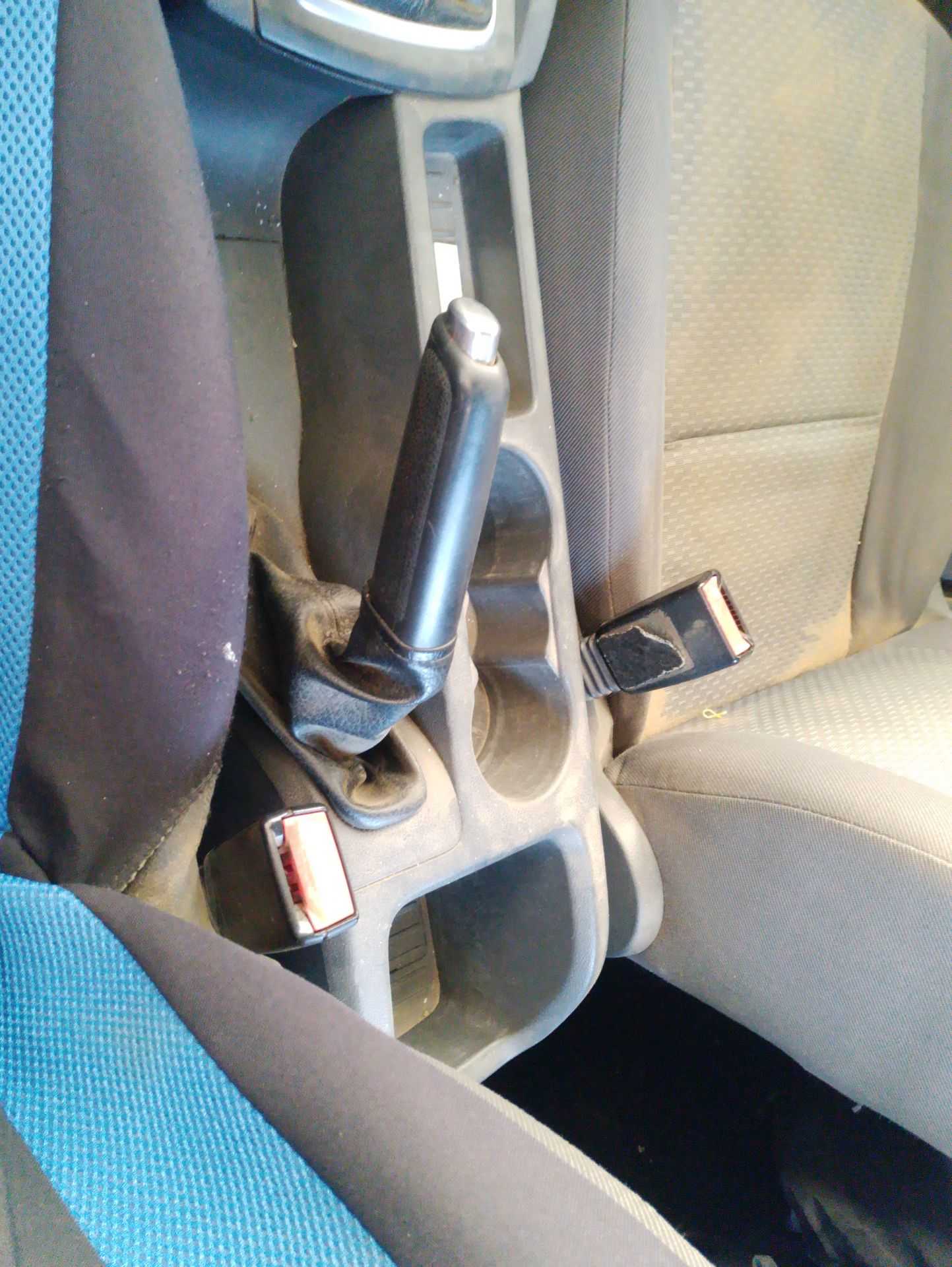 Recambio de palanca freno de mano para ford focus ii descapotable 2.0 tdci referencia OEM IAM 1670791  