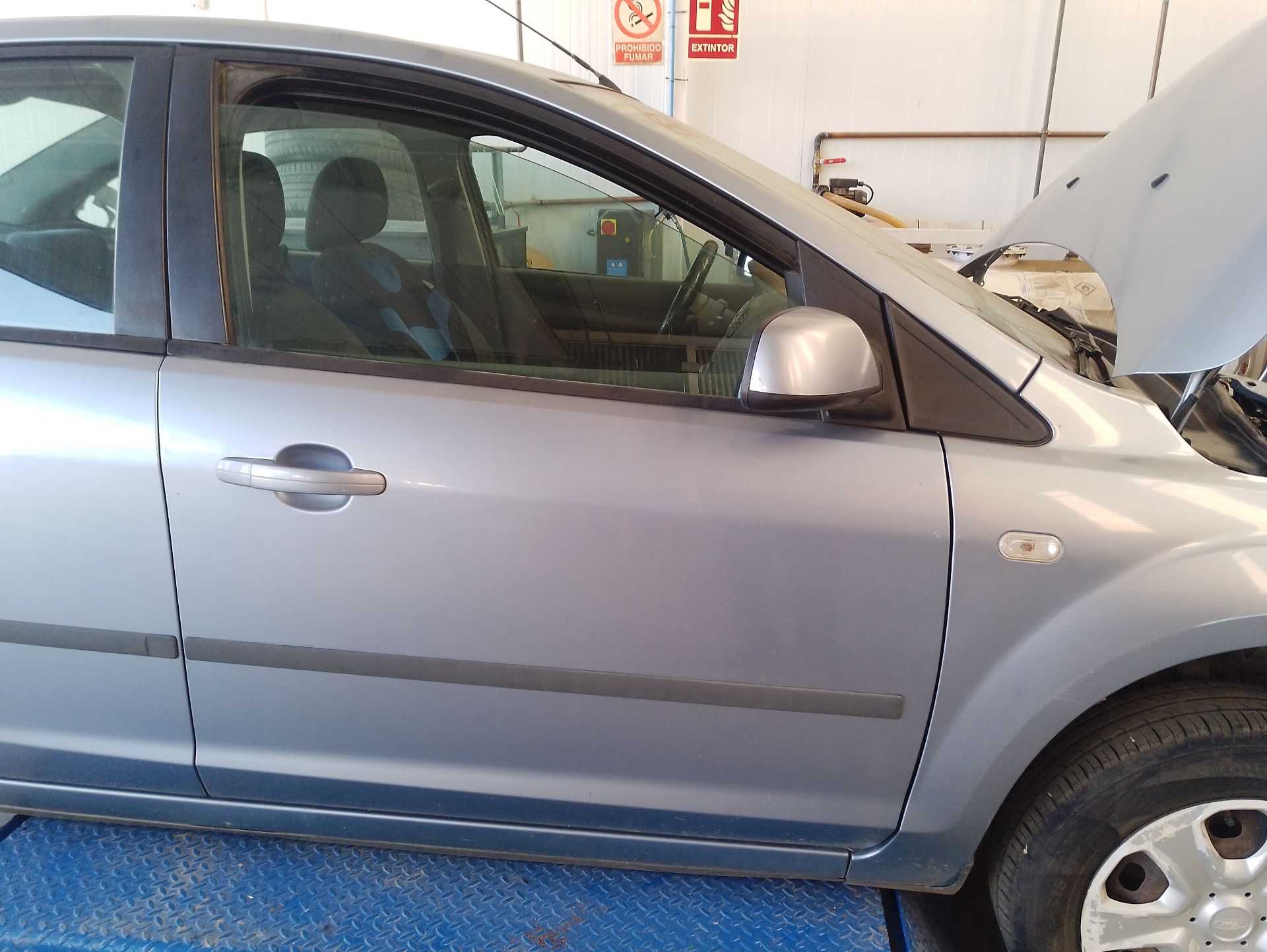 Recambio de puerta delantera derecha para ford focus ii descapotable 2.0 tdci referencia OEM IAM 1505764  