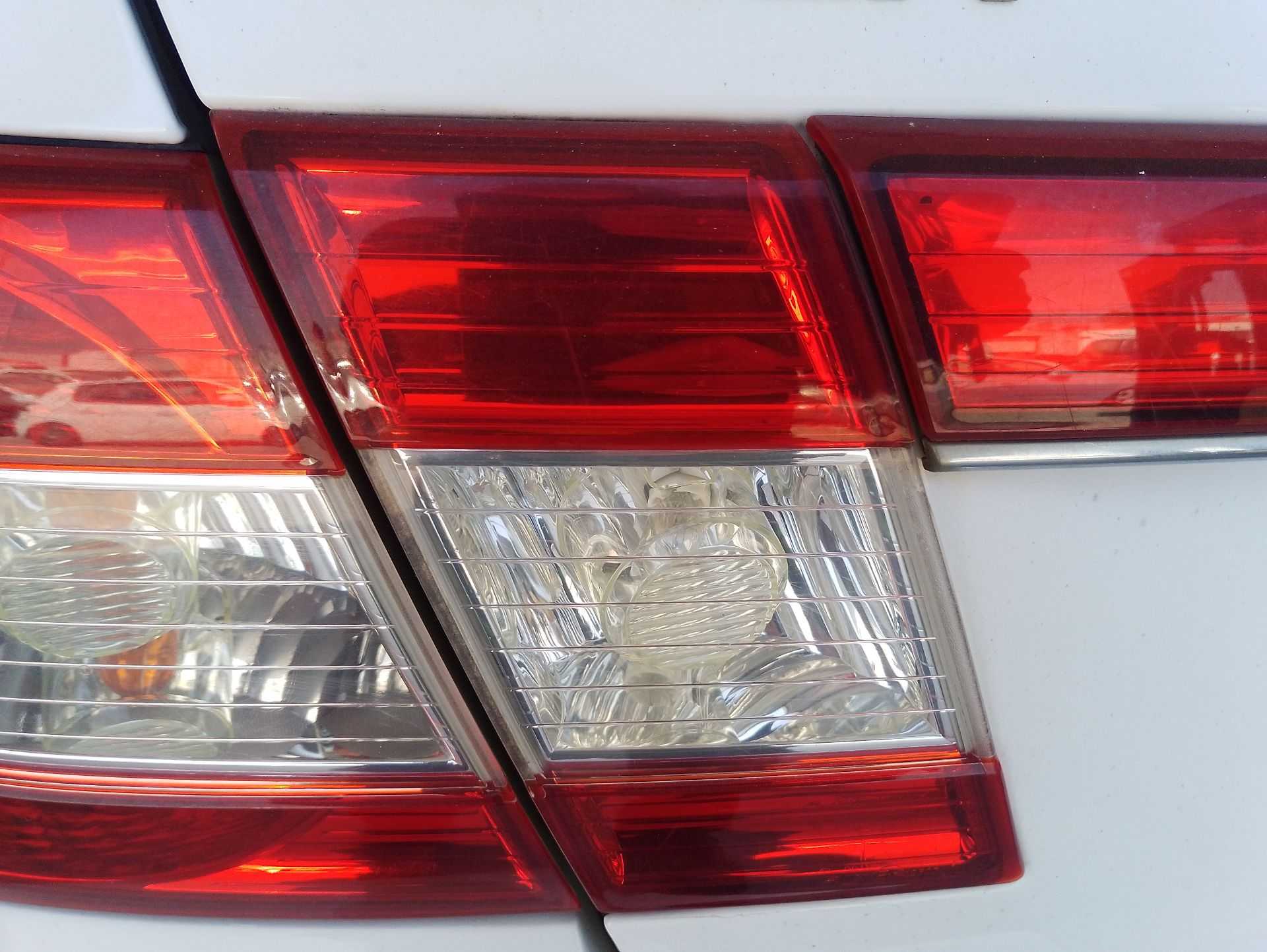 Recambio de piloto porton trasero izquierdo para chevrolet epica (kl1_) 2.0 d referencia OEM IAM   