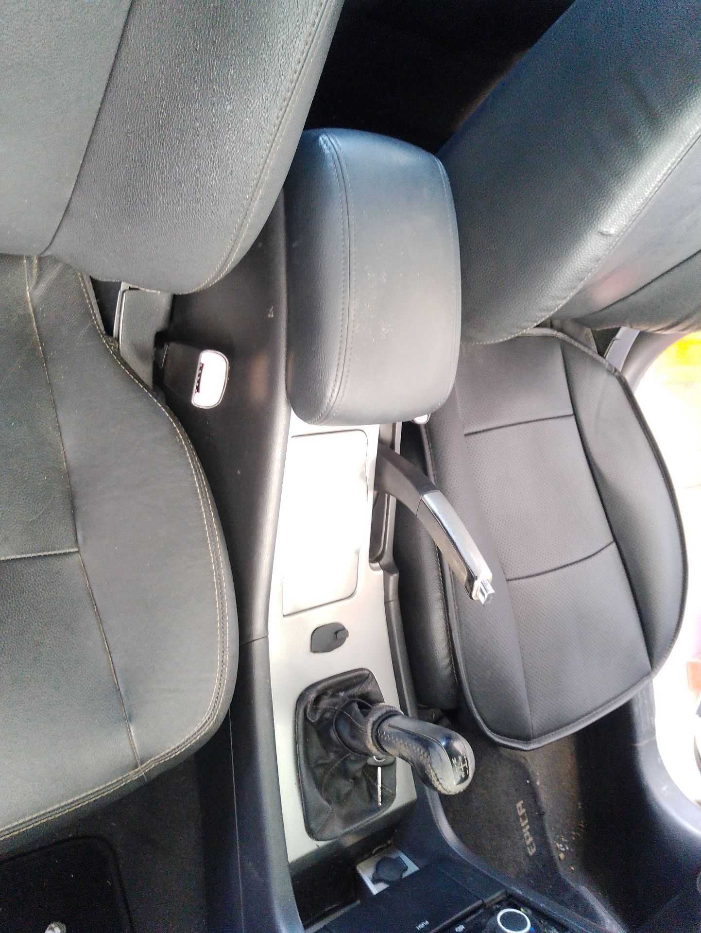 Recambio de apoyabrazos central para chevrolet epica (kl1_) 2.0 d referencia OEM IAM   
