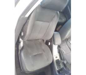 ASIENTO DELANTERO DERECHO 