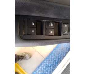 MANDO ELEVALUNAS DELANTERO IZQUIERDO 96645319 