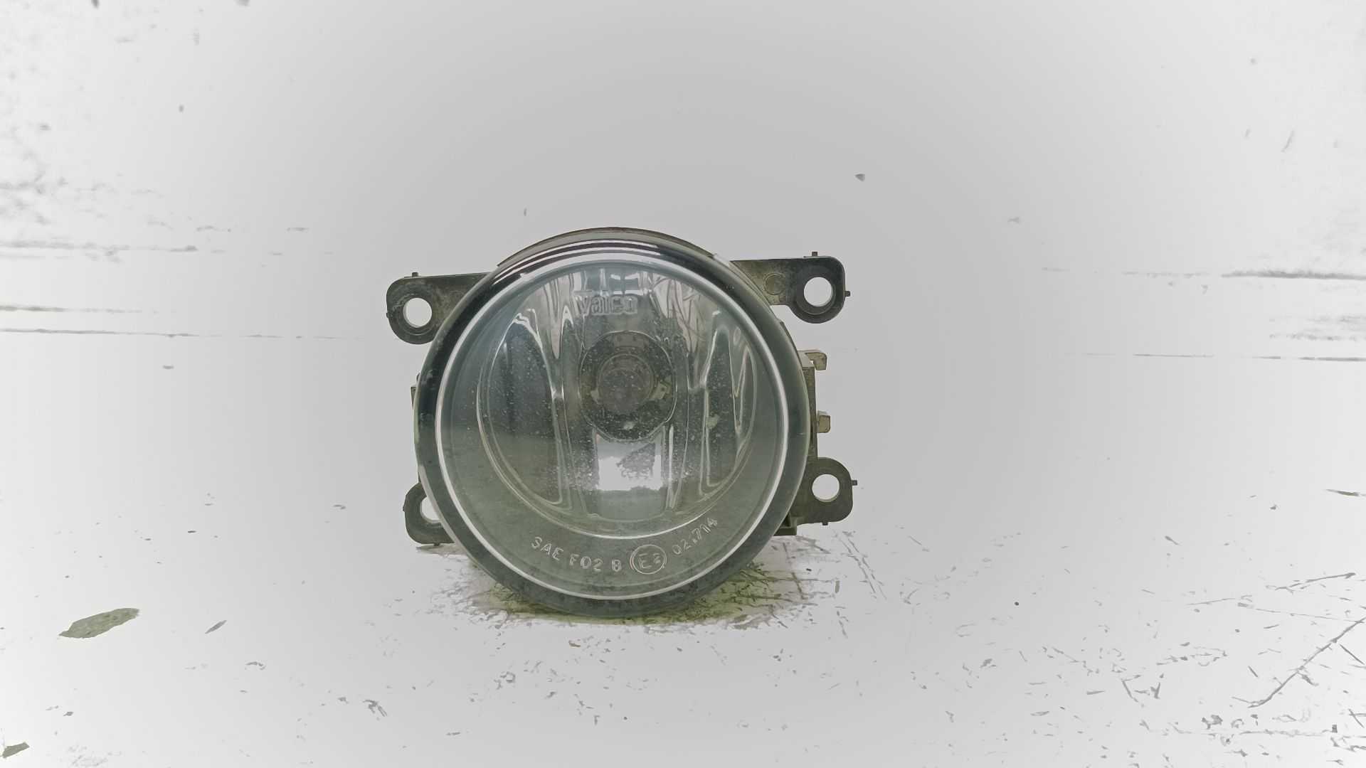 Recambio de faro antiniebla izquierdo para citroën xsara picasso (n68) 1.6 hdi referencia OEM IAM 9650001680 89203982 
