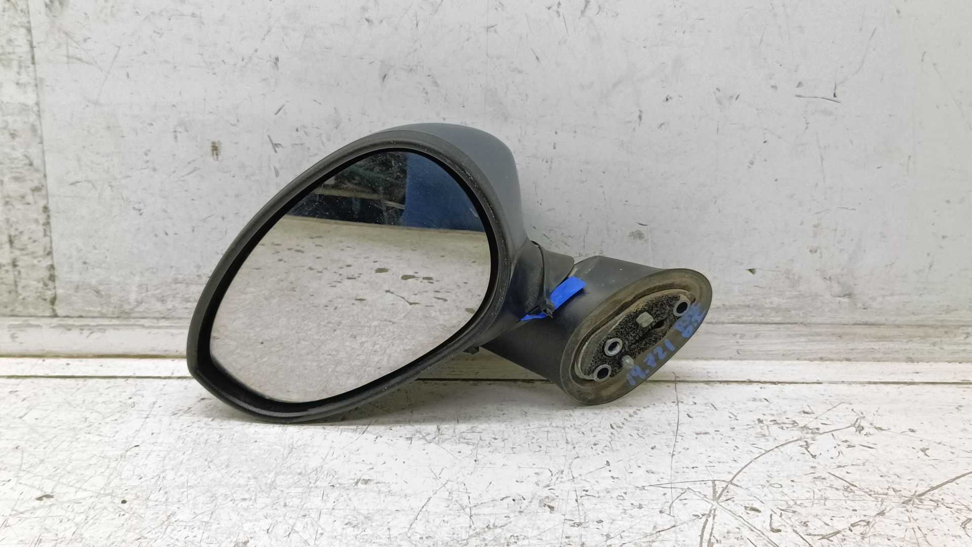 Recambio de retrovisor izquierdo para fiat linea (110) dynamic referencia OEM IAM E3021054  