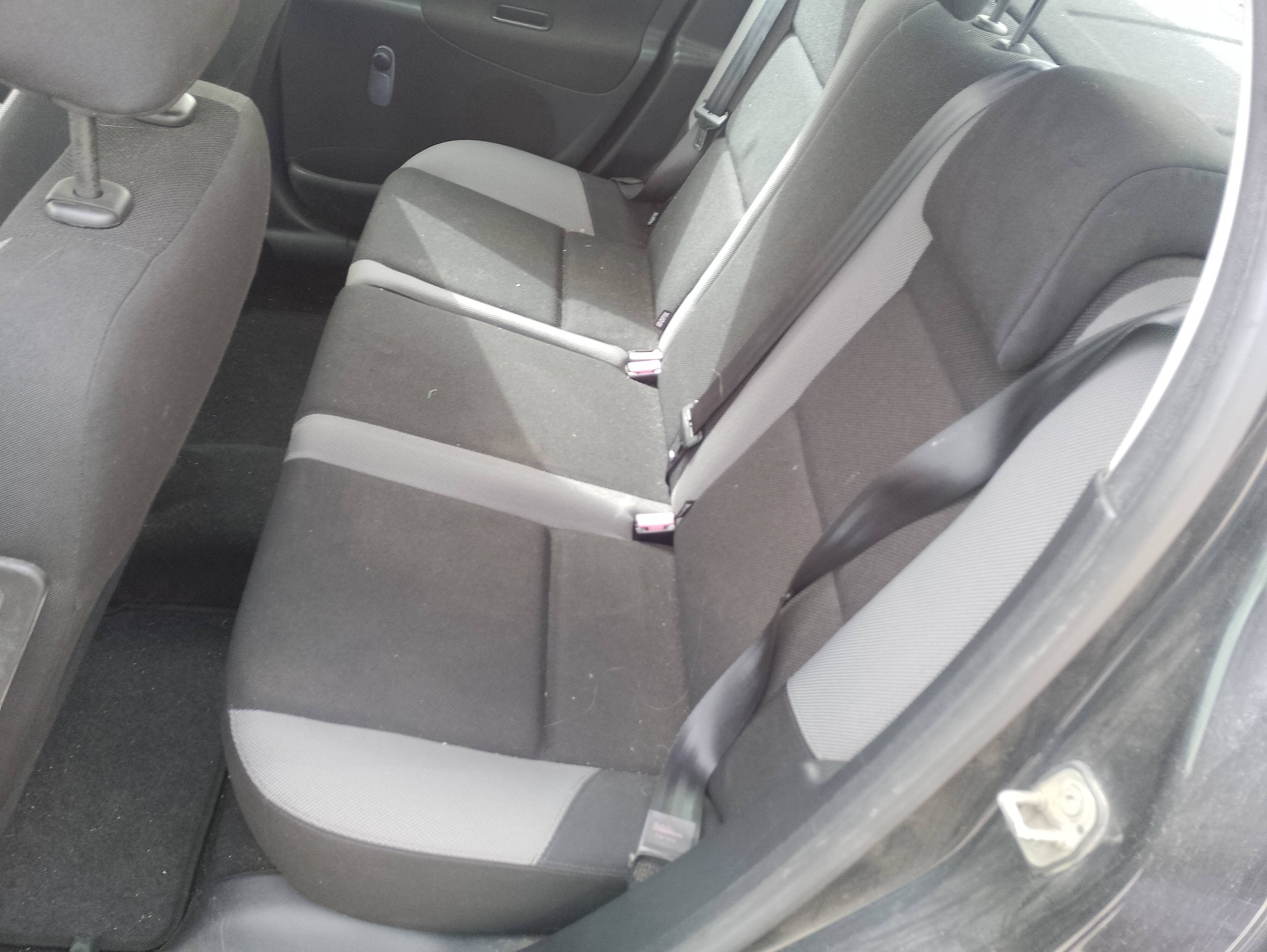 Recambio de asientos traseros para peugeot 207 confort referencia OEM IAM   