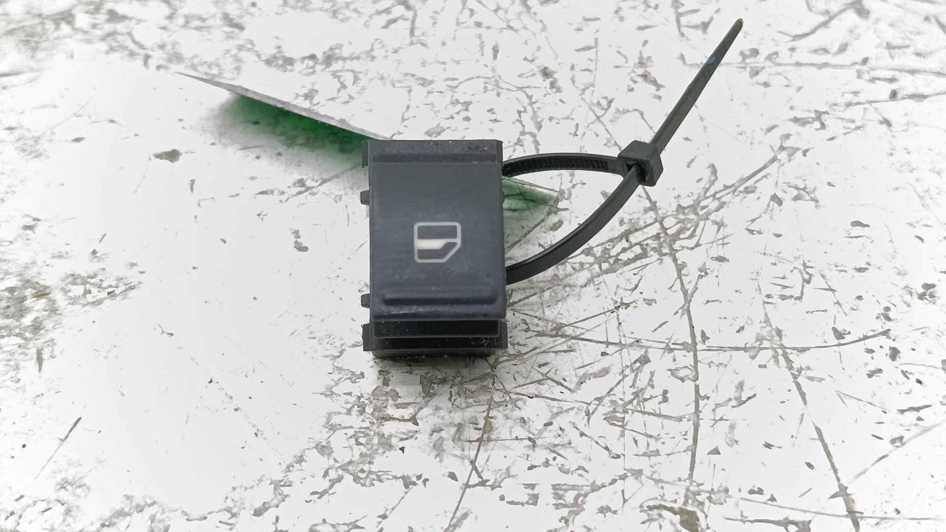 Recambio de mando elevalunas trasero derecho para volkswagen golf v (1k1) 1.9 tdi referencia OEM IAM 7L6959855CREH  