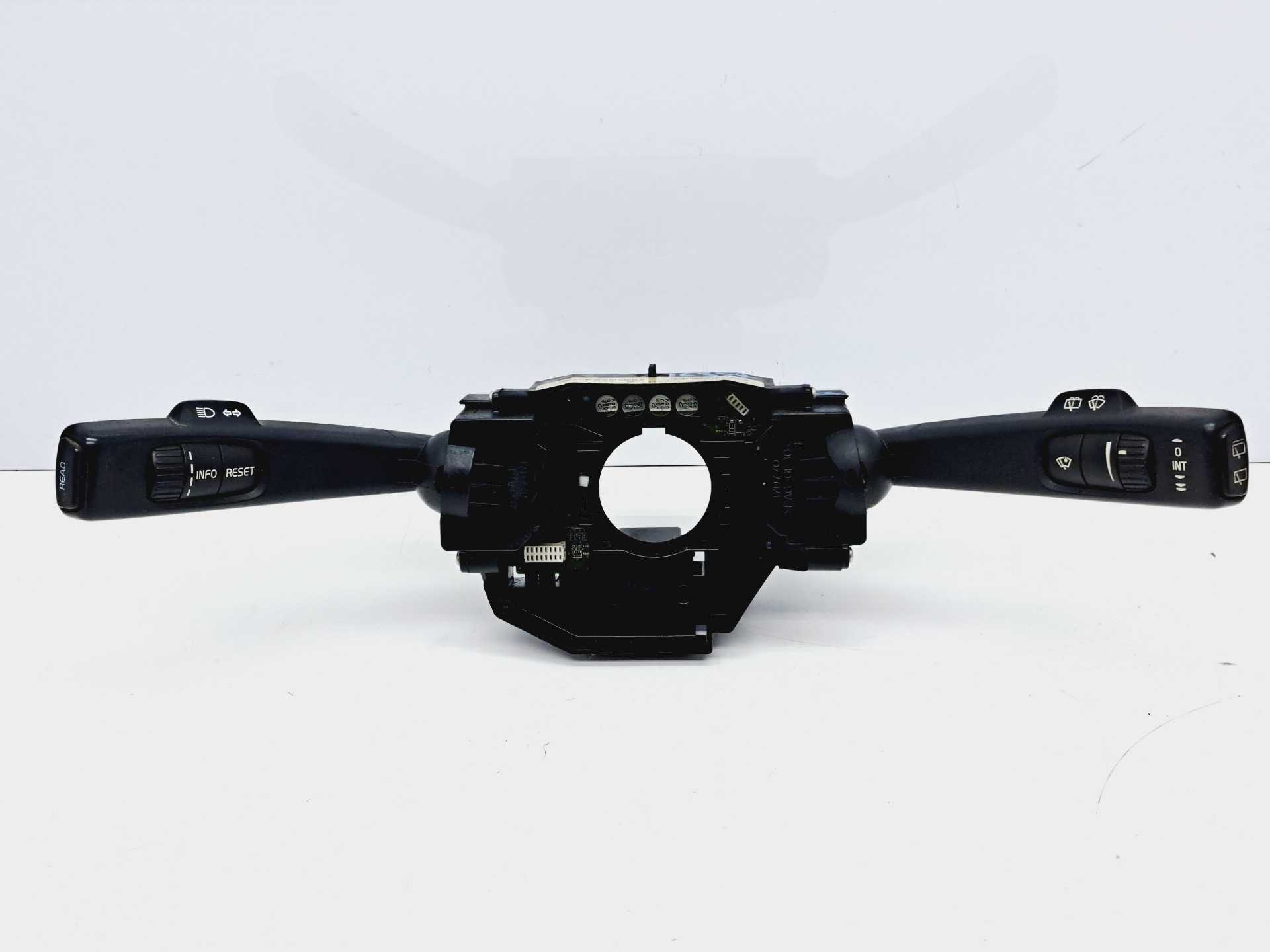 Recambio de mando intermitentes para volvo v50 familiar 1.6 d kinetic referencia OEM IAM P30710344 17D770 