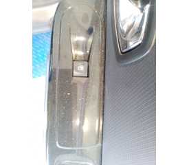 MANDO ELEVALUNAS DELANTERO DERECHO 254218614R 
