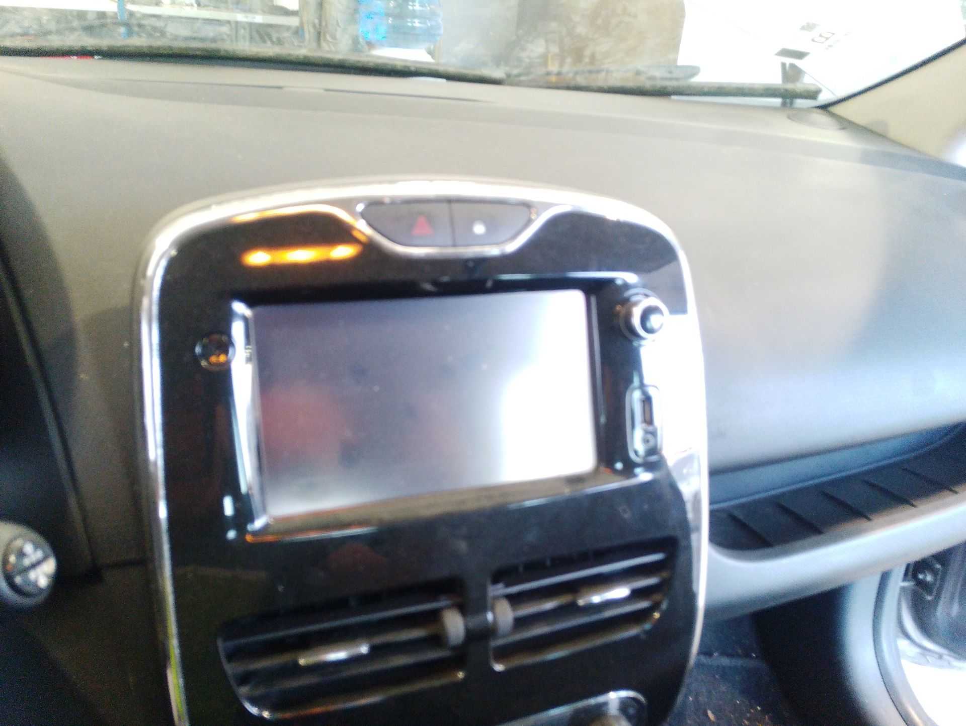 Recambio de sistema audio / radio cd para renault clio iv (bh_) 1.5 dci 90 referencia OEM IAM   