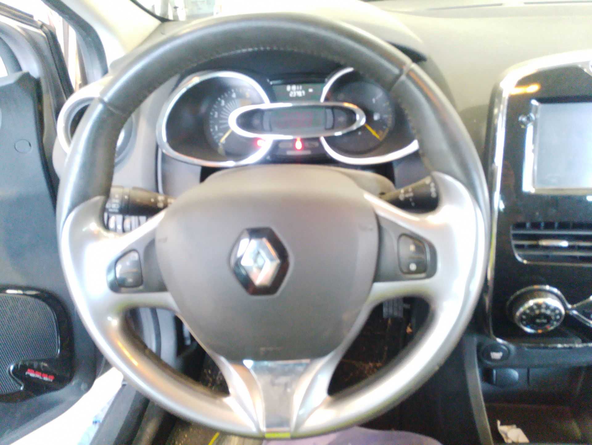 Recambio de volante para renault clio iv (bh_) 1.5 dci 90 referencia OEM IAM   
