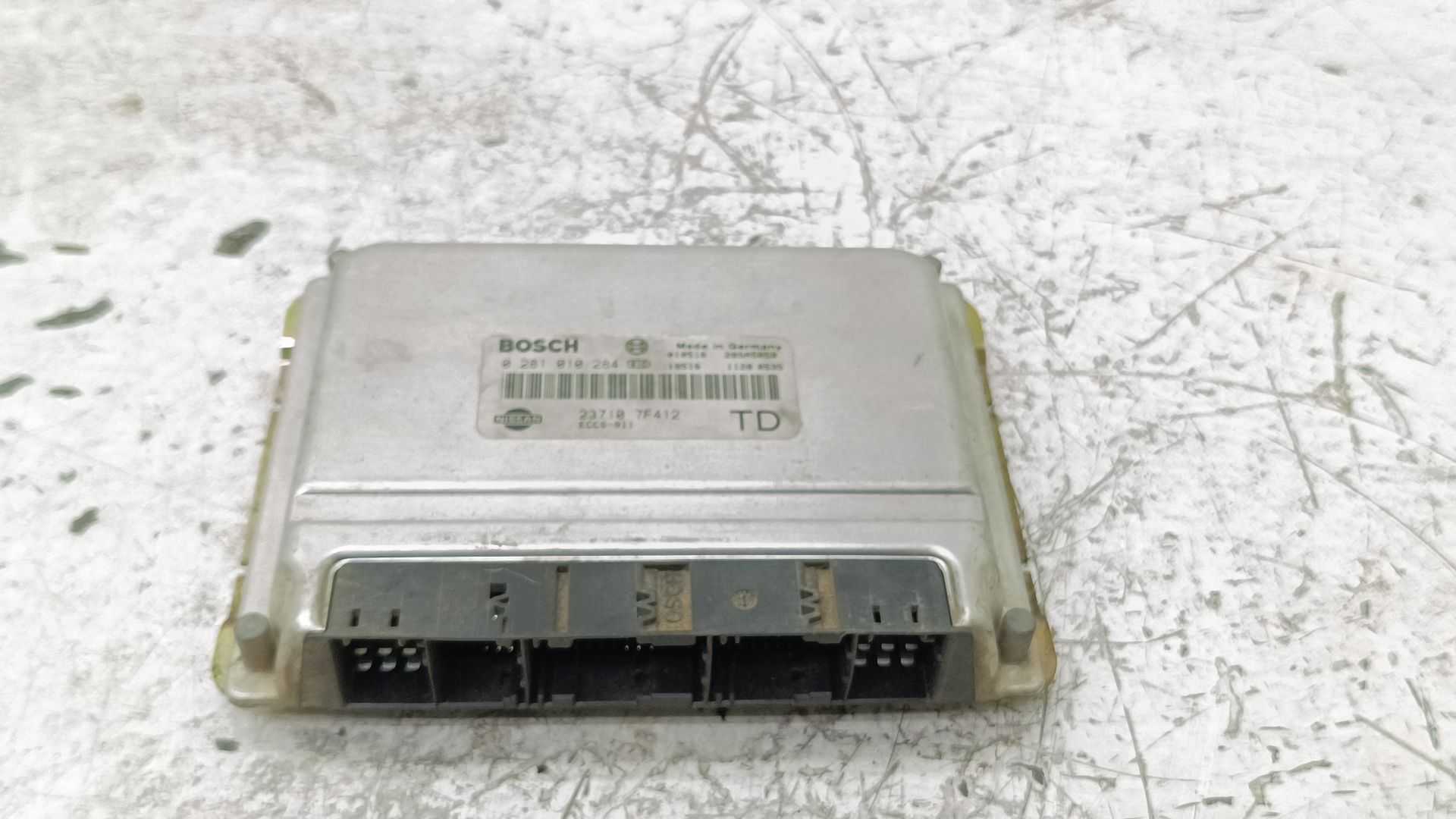 Recambio de centralita motor uce para nissan terrano ii (r20) 2.7 tdi 4wd referencia OEM IAM   