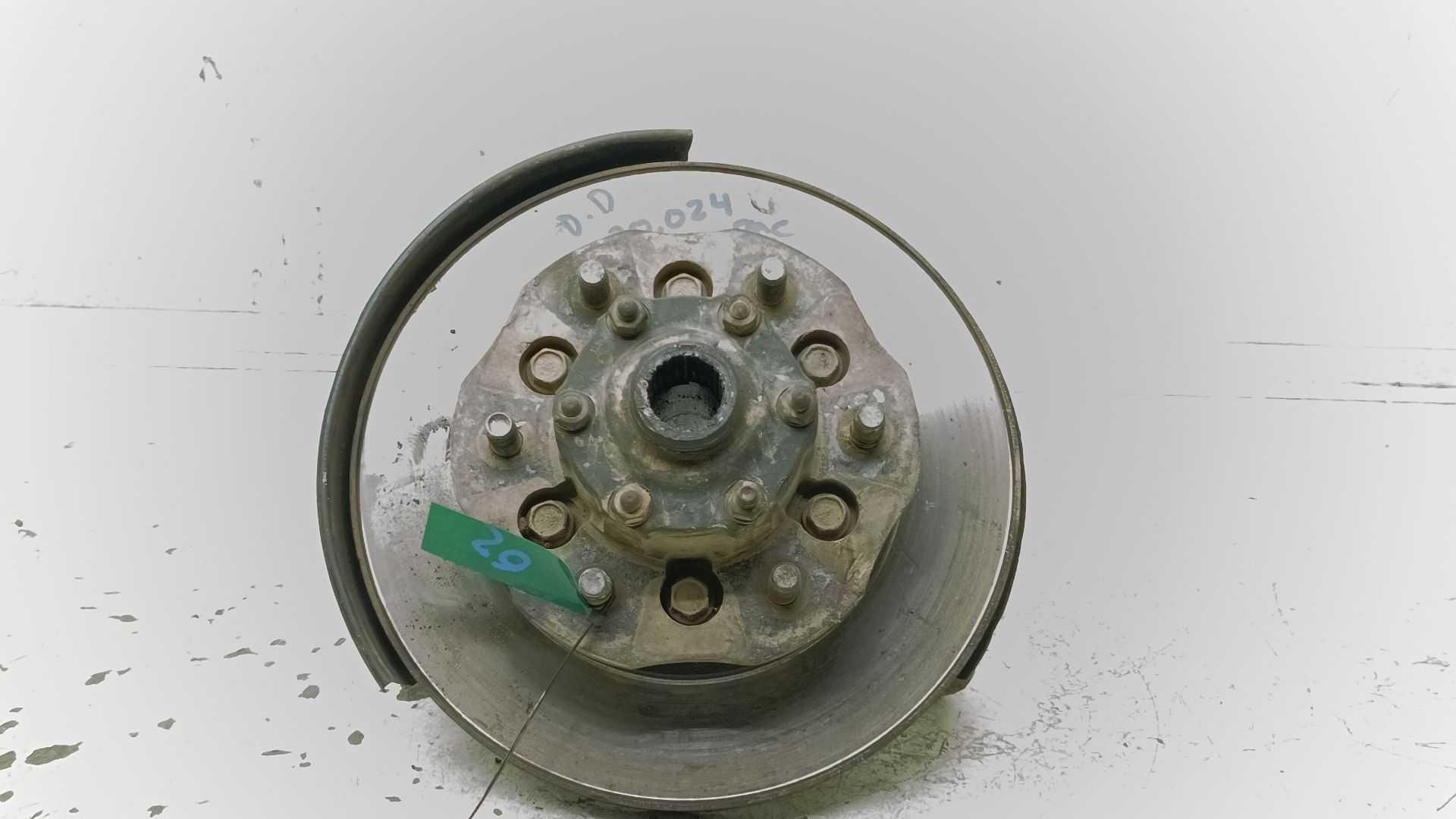 Recambio de mangueta delantera derecha para nissan terrano ii (r20) 2.7 tdi 4wd referencia OEM IAM   